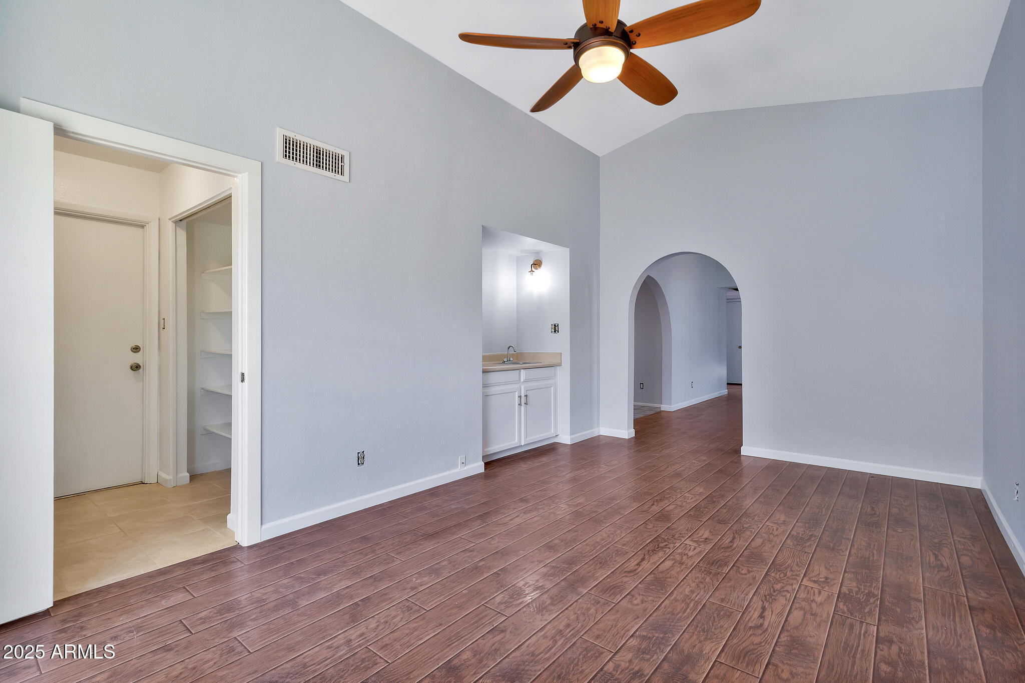 1210 W STOTTLER Drive