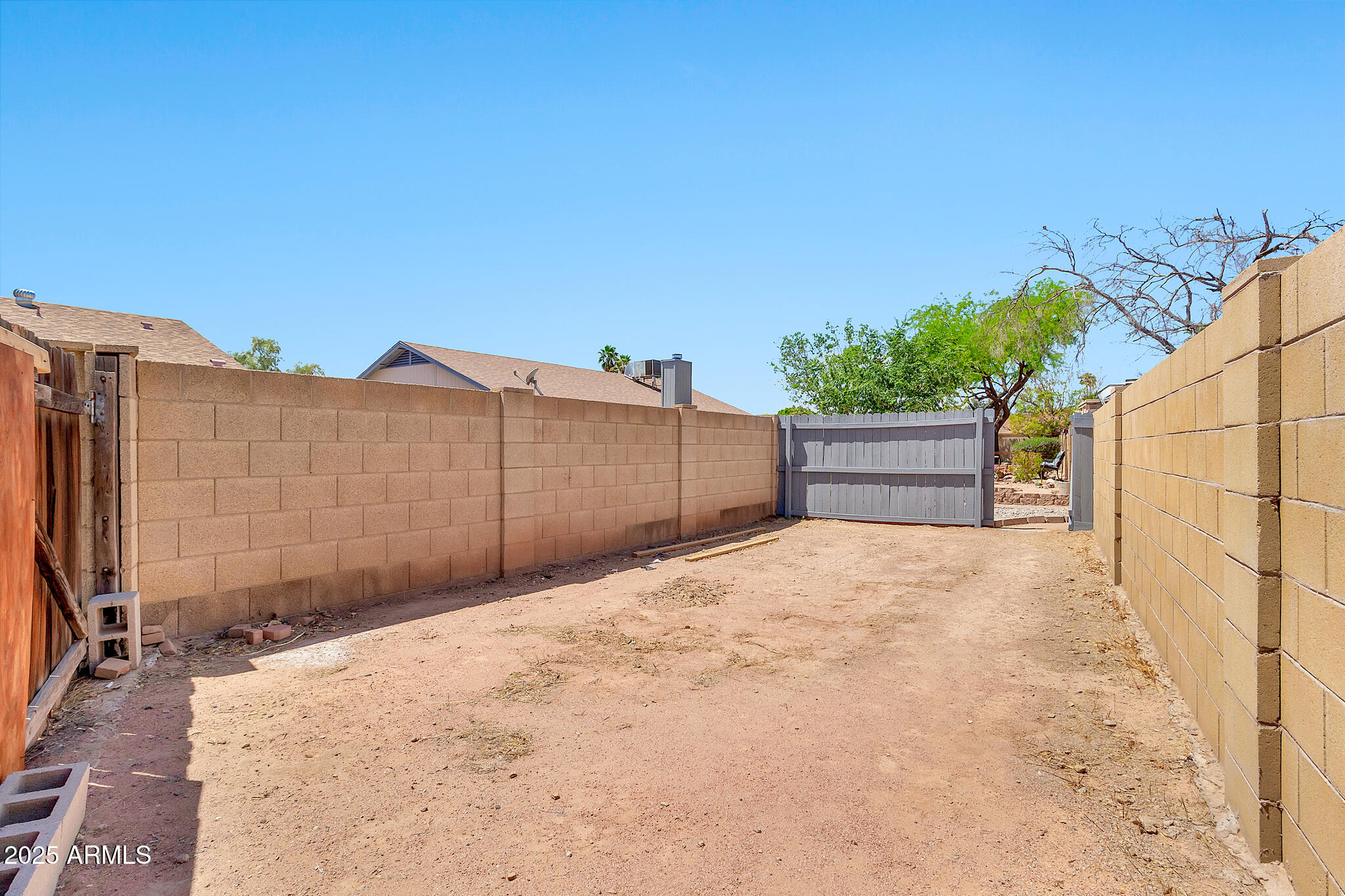 1210 W STOTTLER Drive