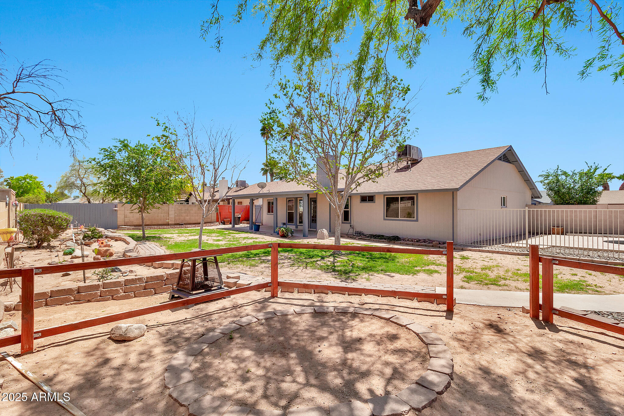 1210 W STOTTLER Drive