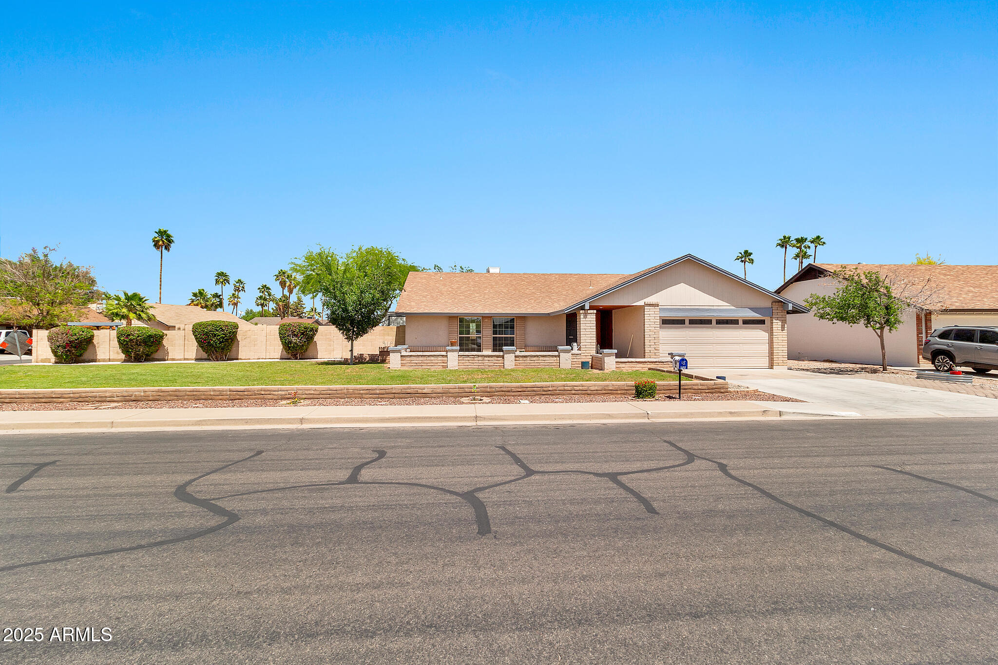 1210 W STOTTLER Drive