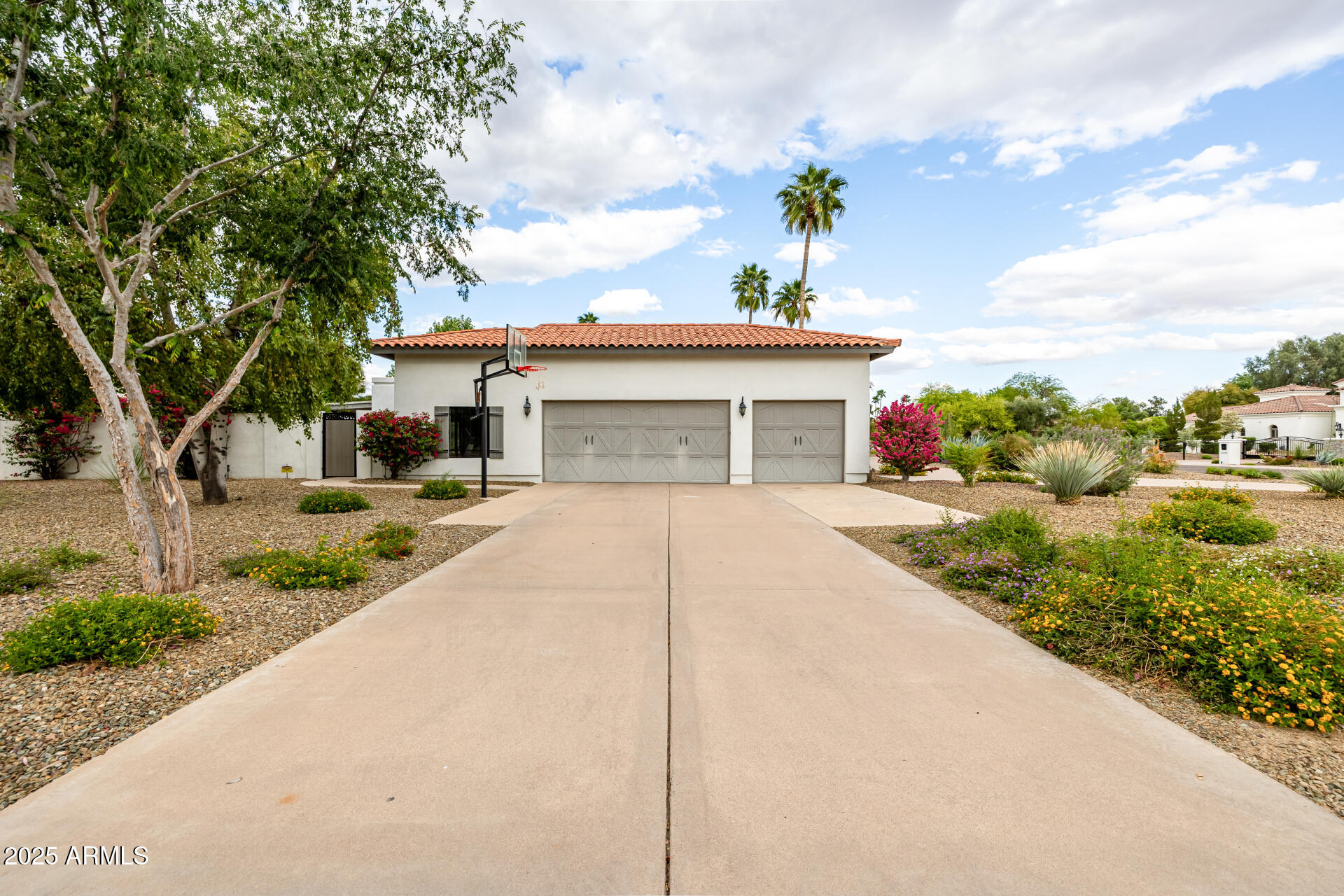 10380 E CHOLLA Street