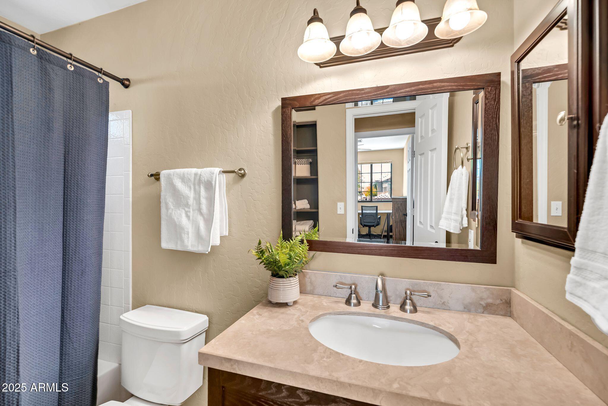 3854 E CATHEDRAL ROCK Drive