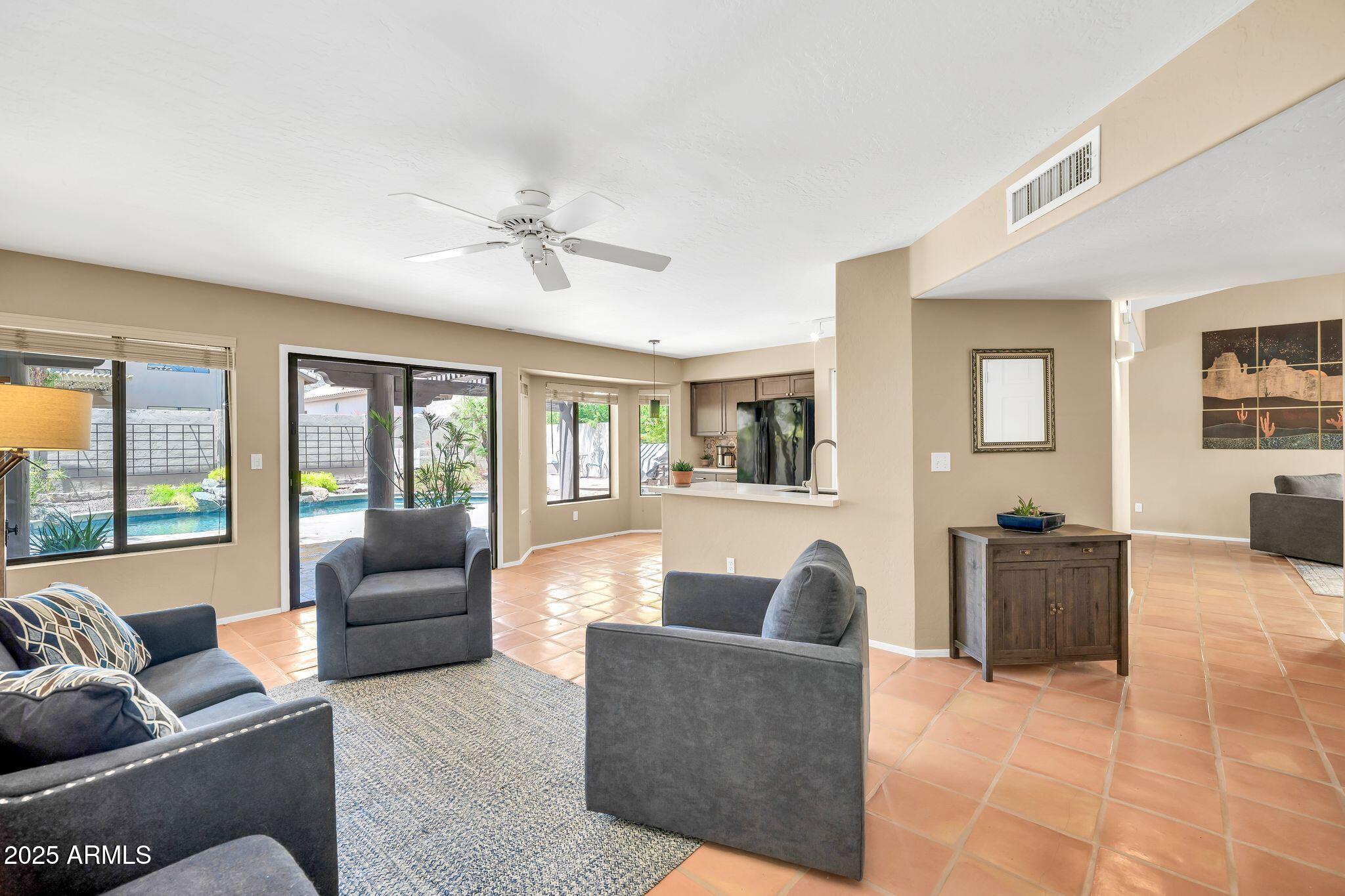 3854 E CATHEDRAL ROCK Drive