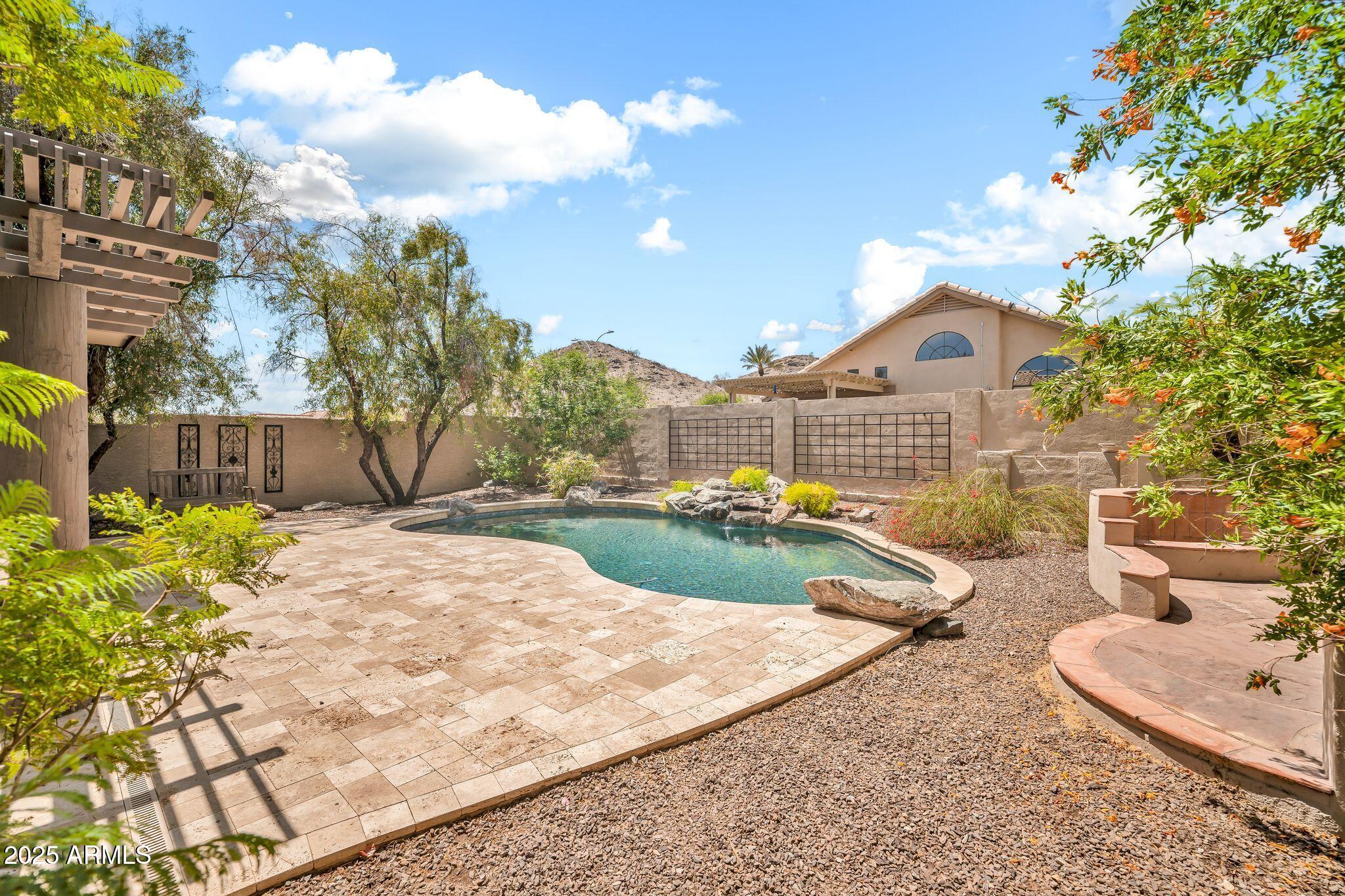 3854 E CATHEDRAL ROCK Drive