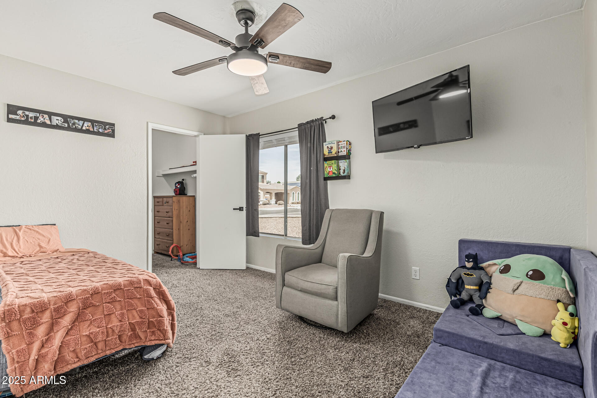 3047 W SANDRA Terrace