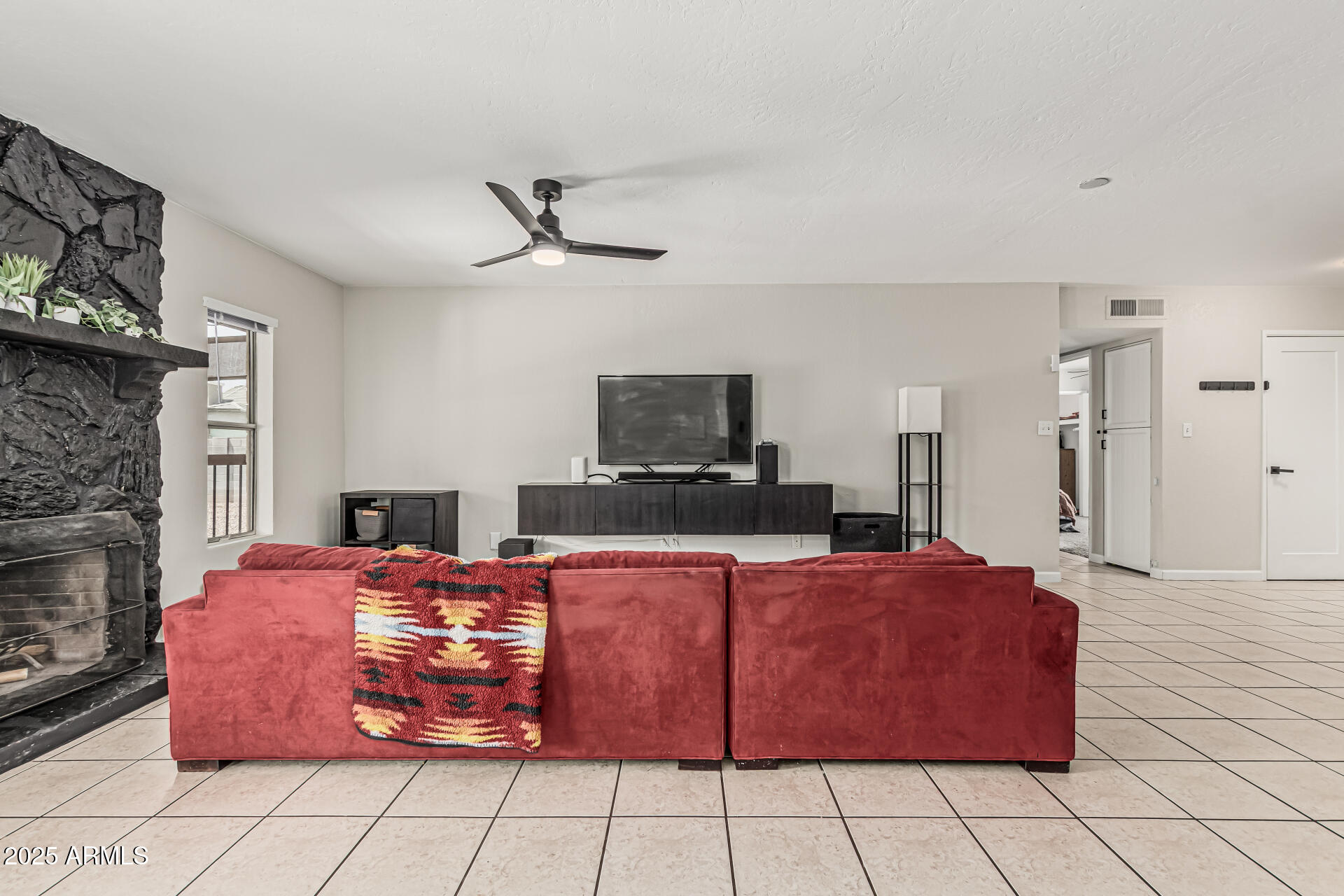 3047 W SANDRA Terrace