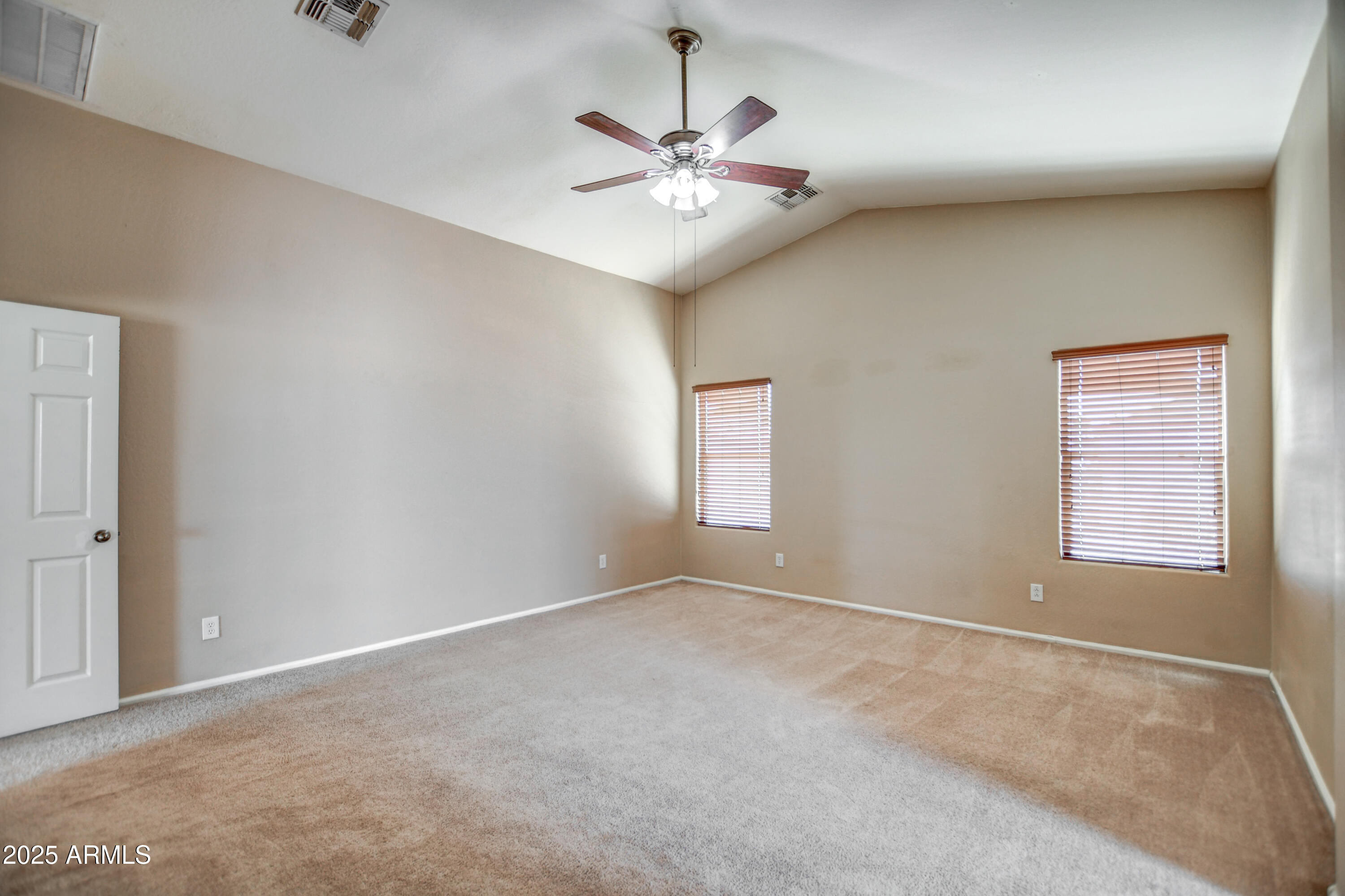 40437 W ROBBINS Drive