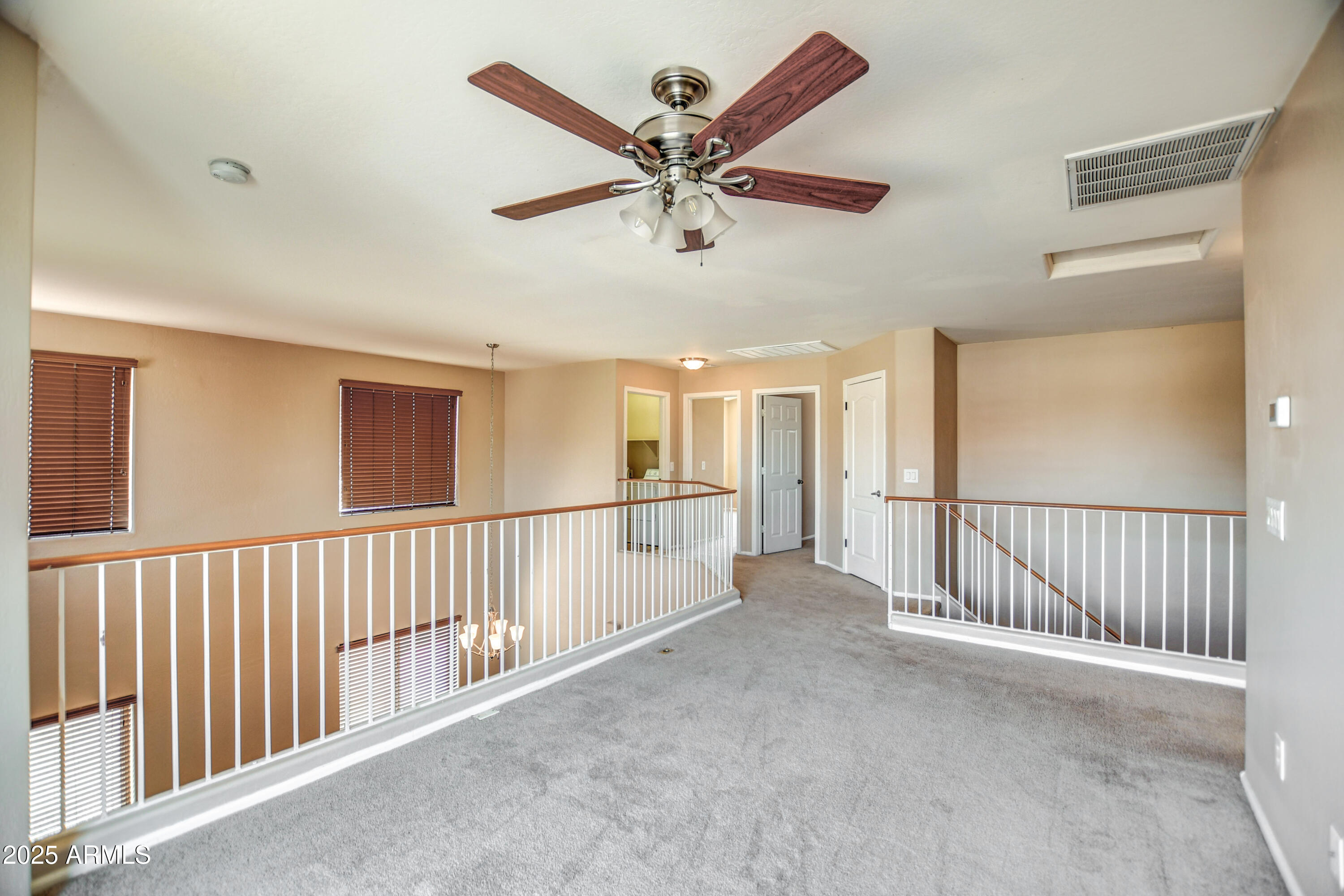 40437 W ROBBINS Drive