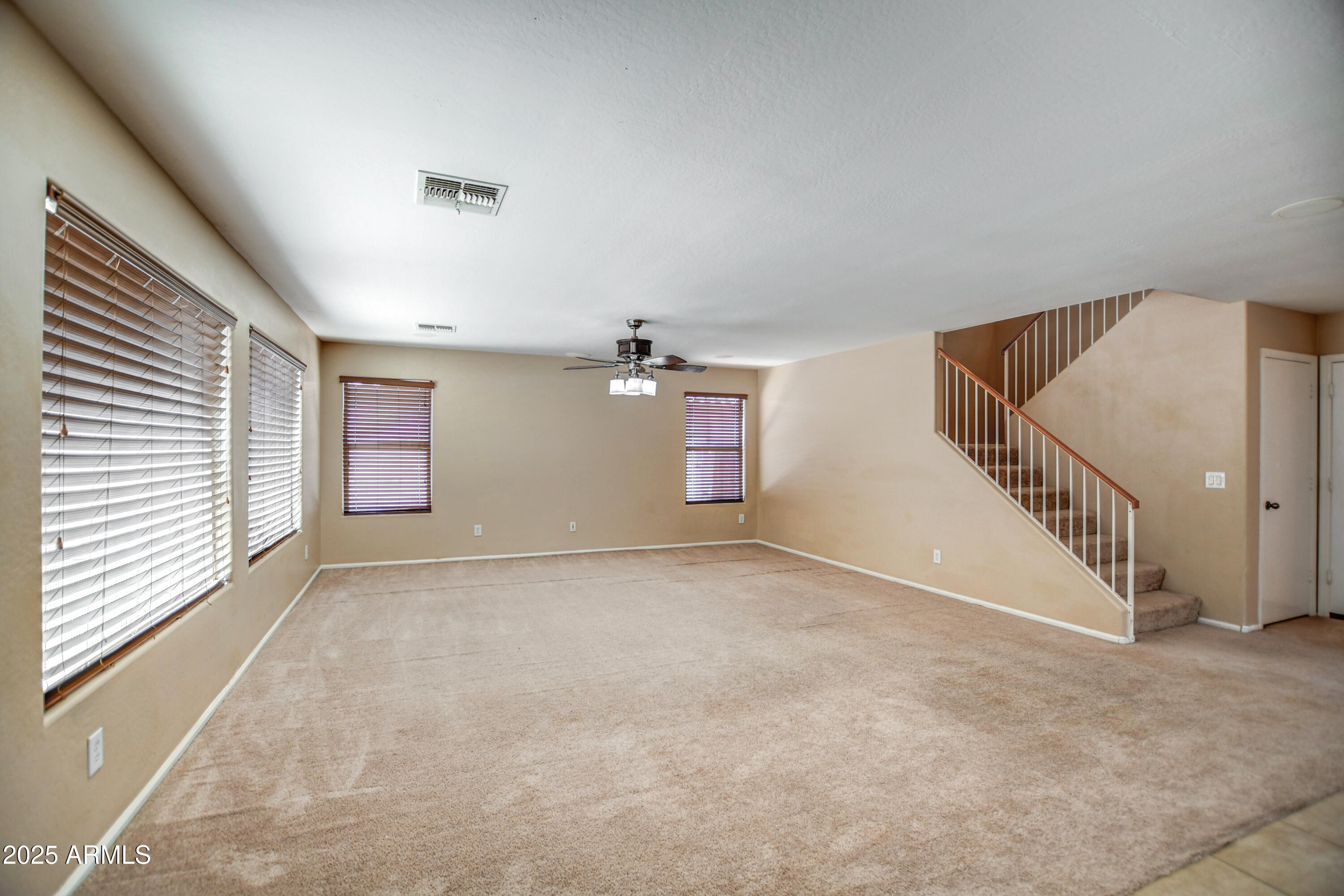 40437 W ROBBINS Drive