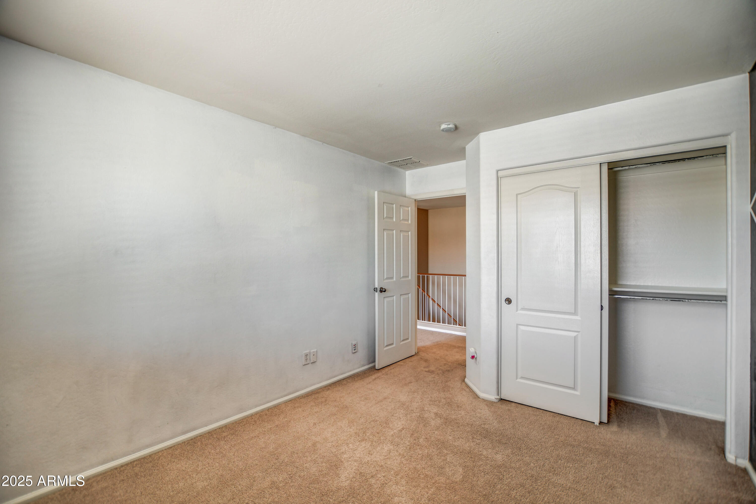 40437 W ROBBINS Drive