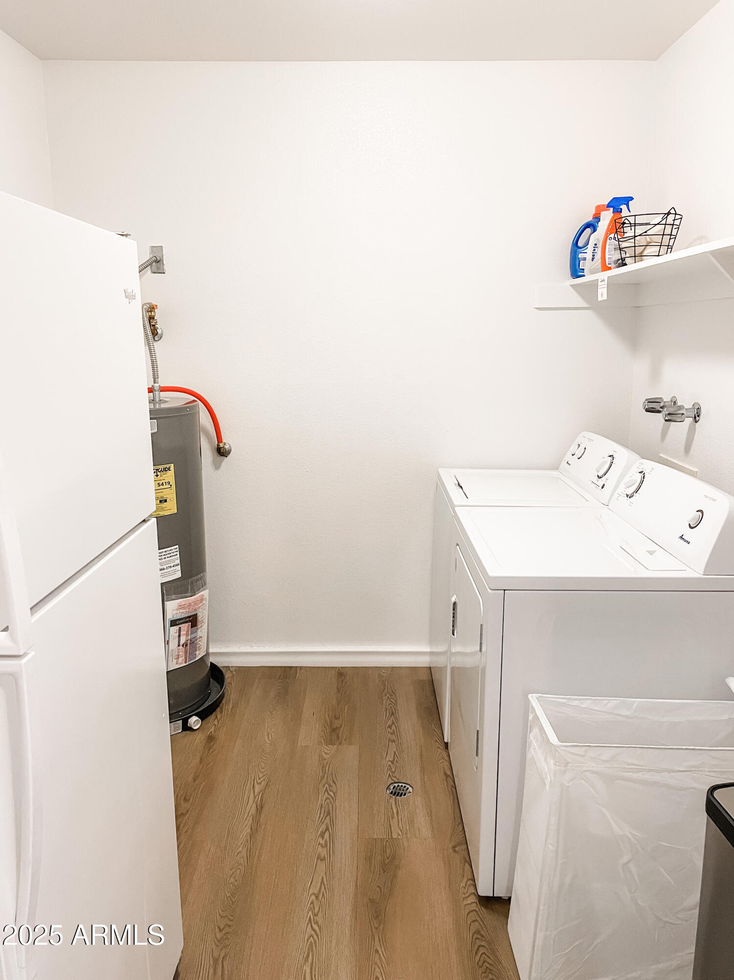 7220 N VIA DE LA SIESTA