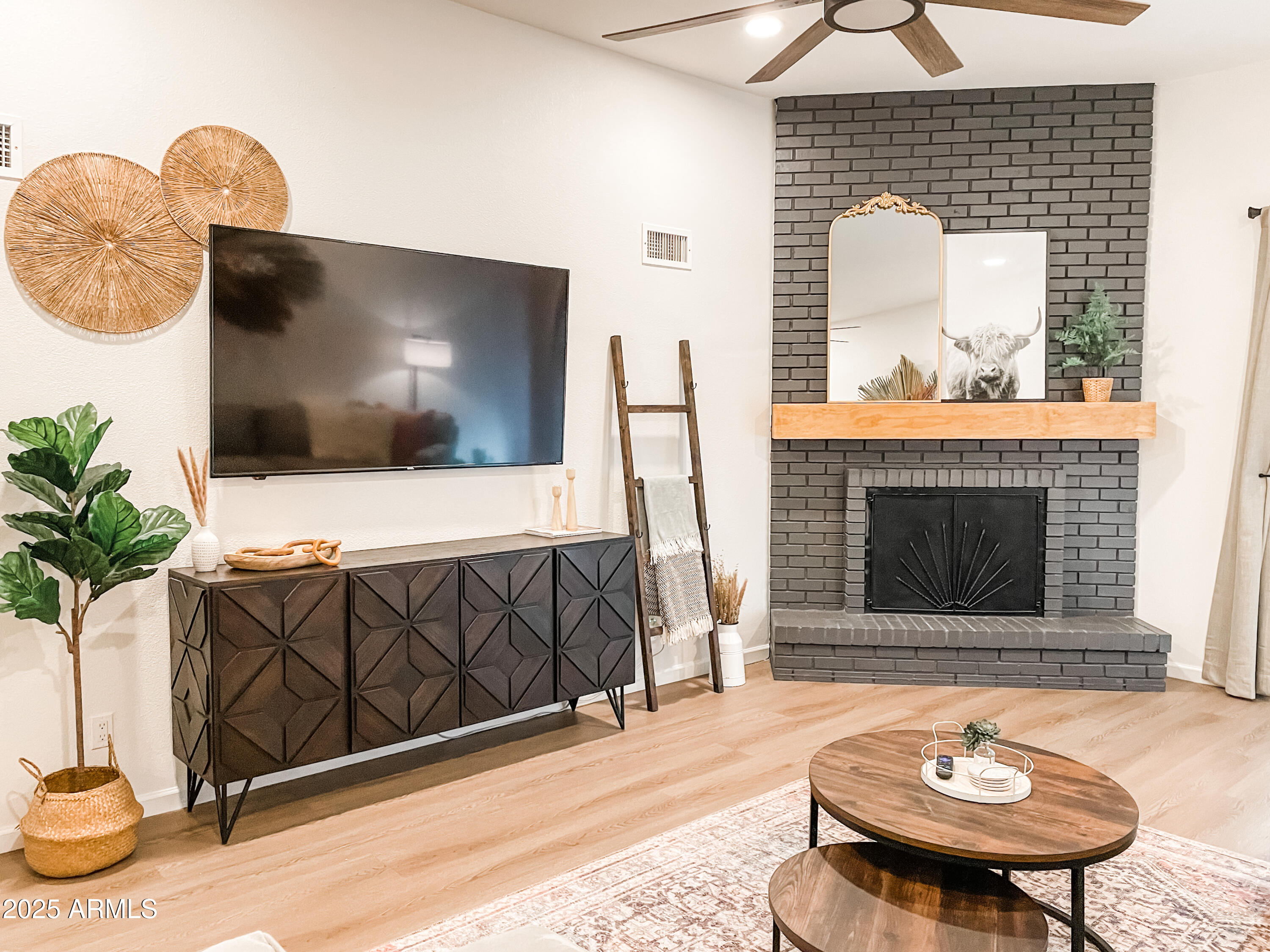 7220 N VIA DE LA SIESTA