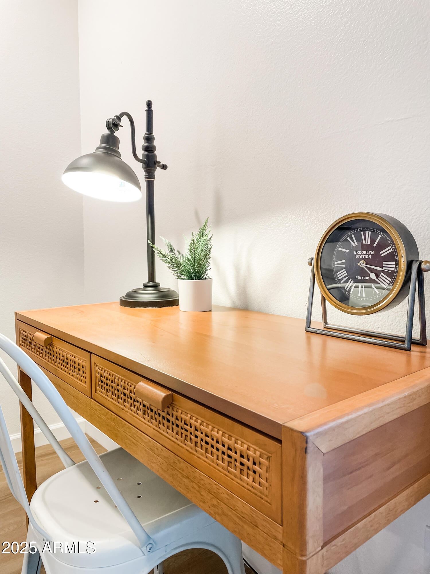 7220 N VIA DE LA SIESTA