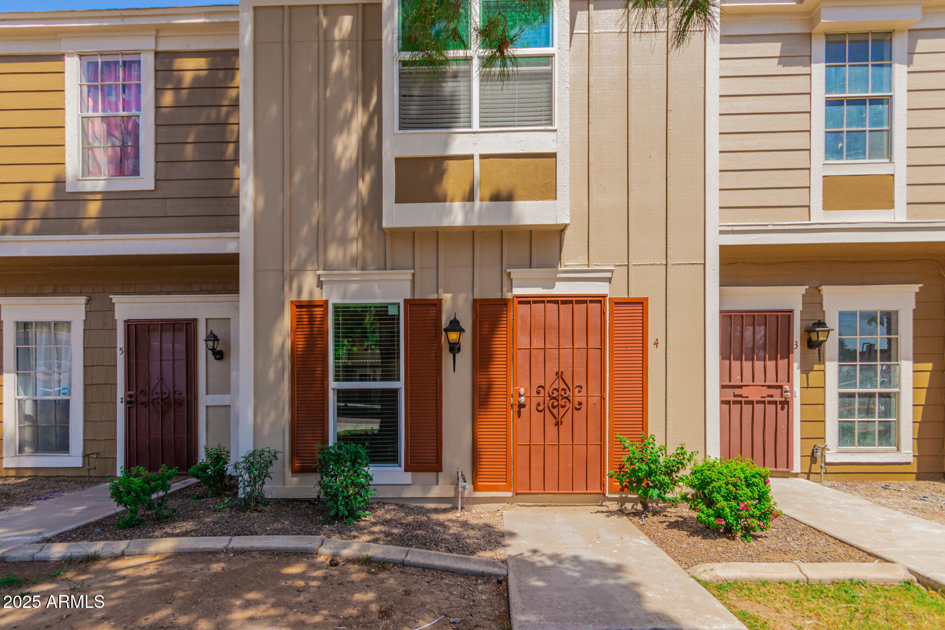3416 W JULIE Drive, 4