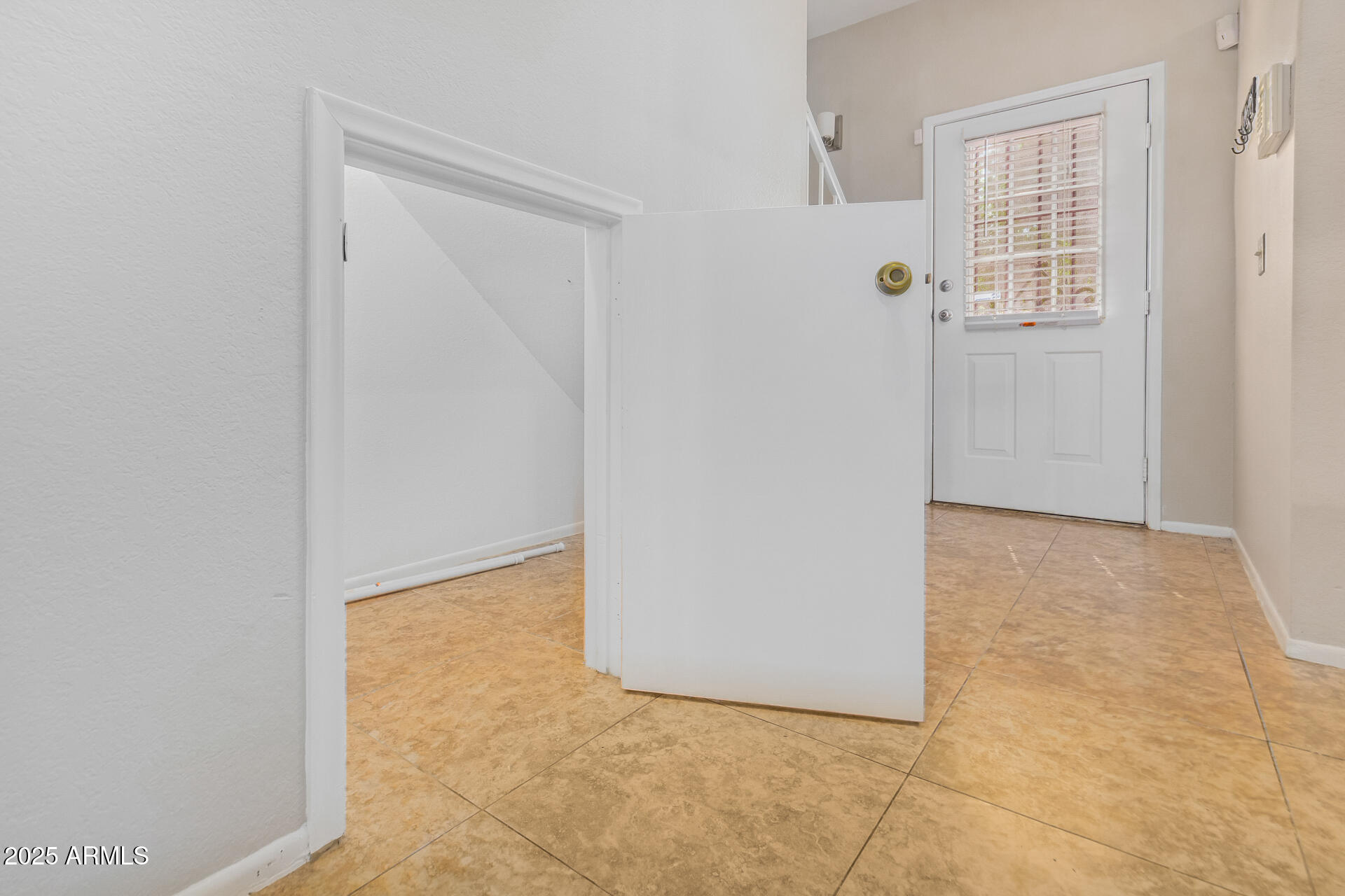 3416 W JULIE Drive, 4