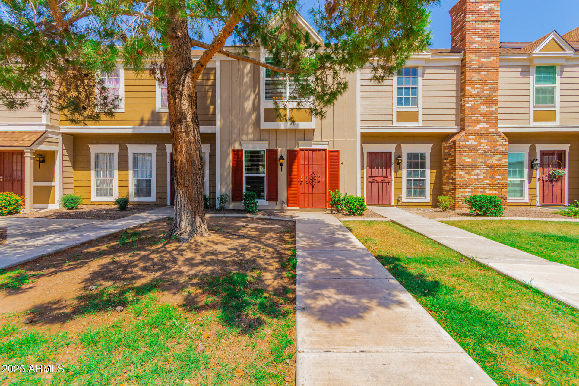 3416 W JULIE Drive, 4