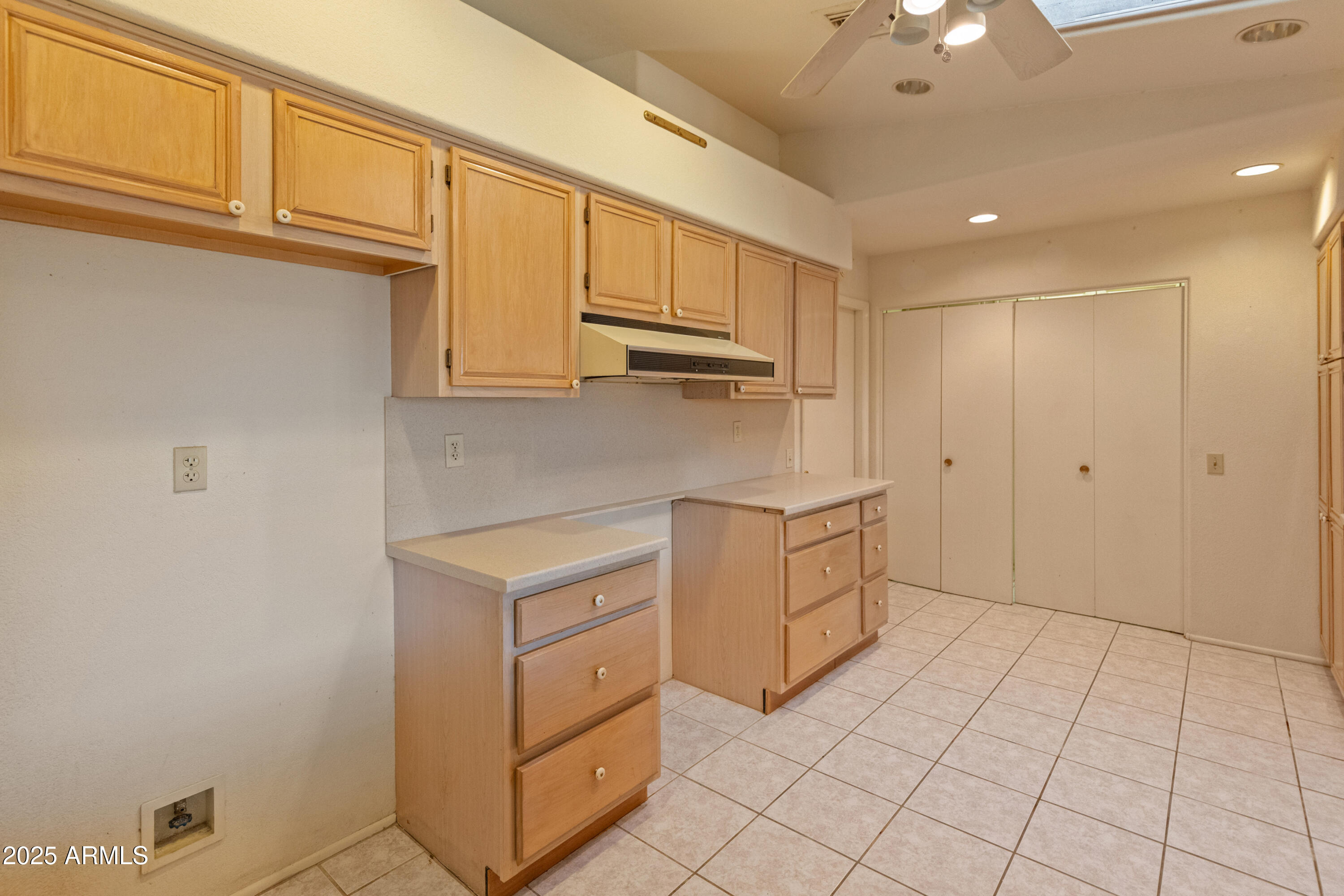 15610 N 98TH Avenue, 26