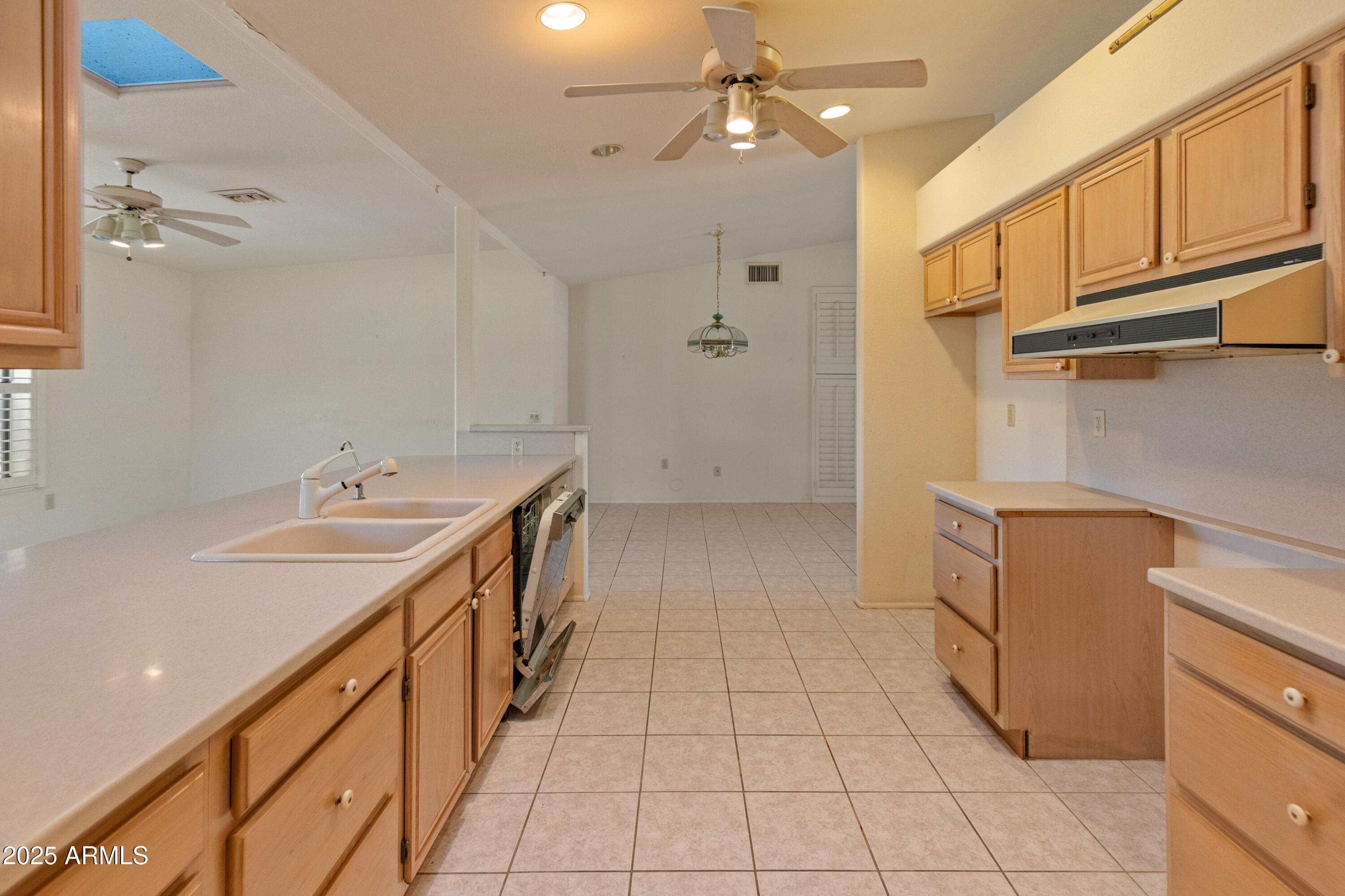 15610 N 98TH Avenue, 26