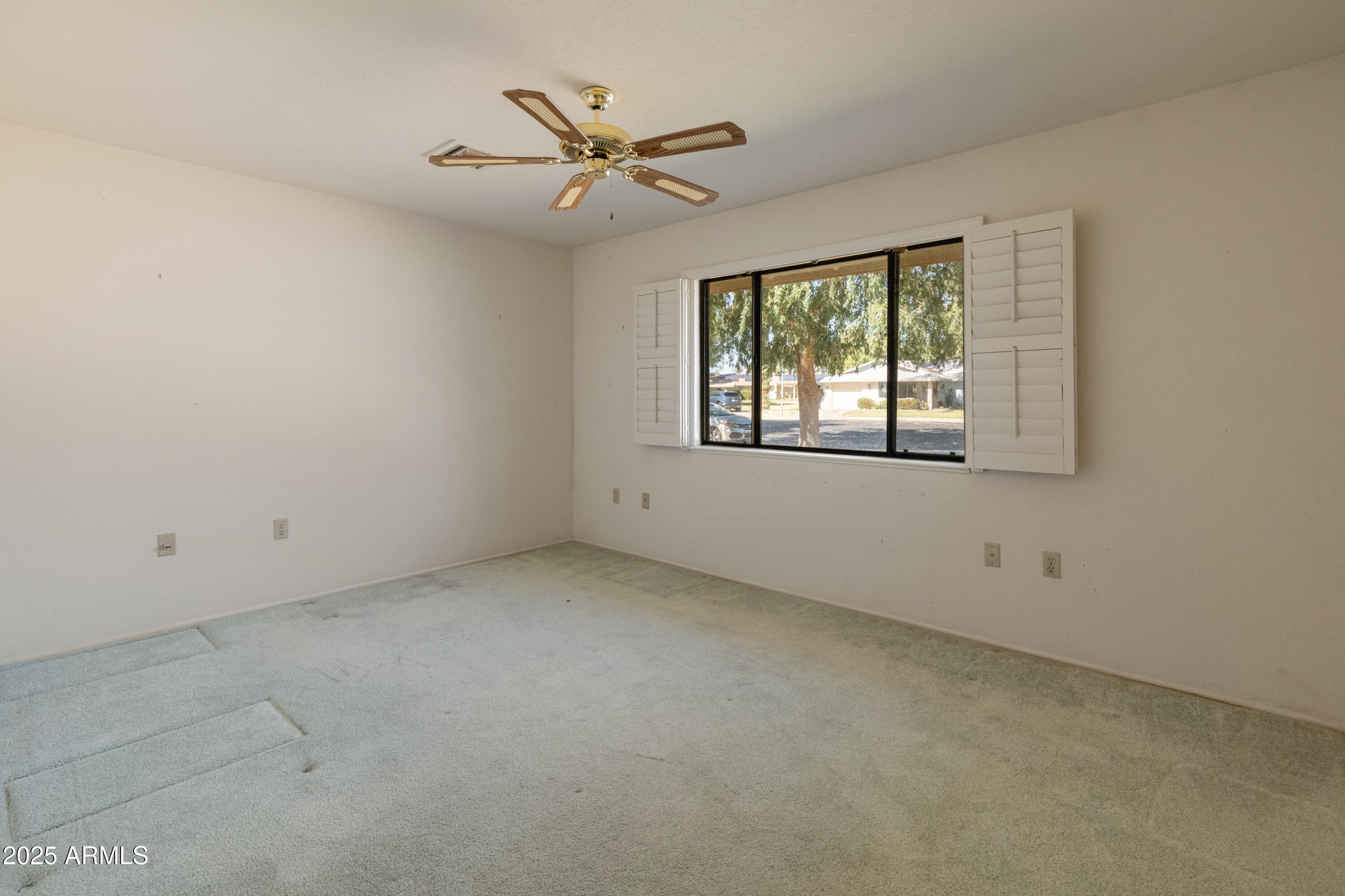 15610 N 98TH Avenue, 26