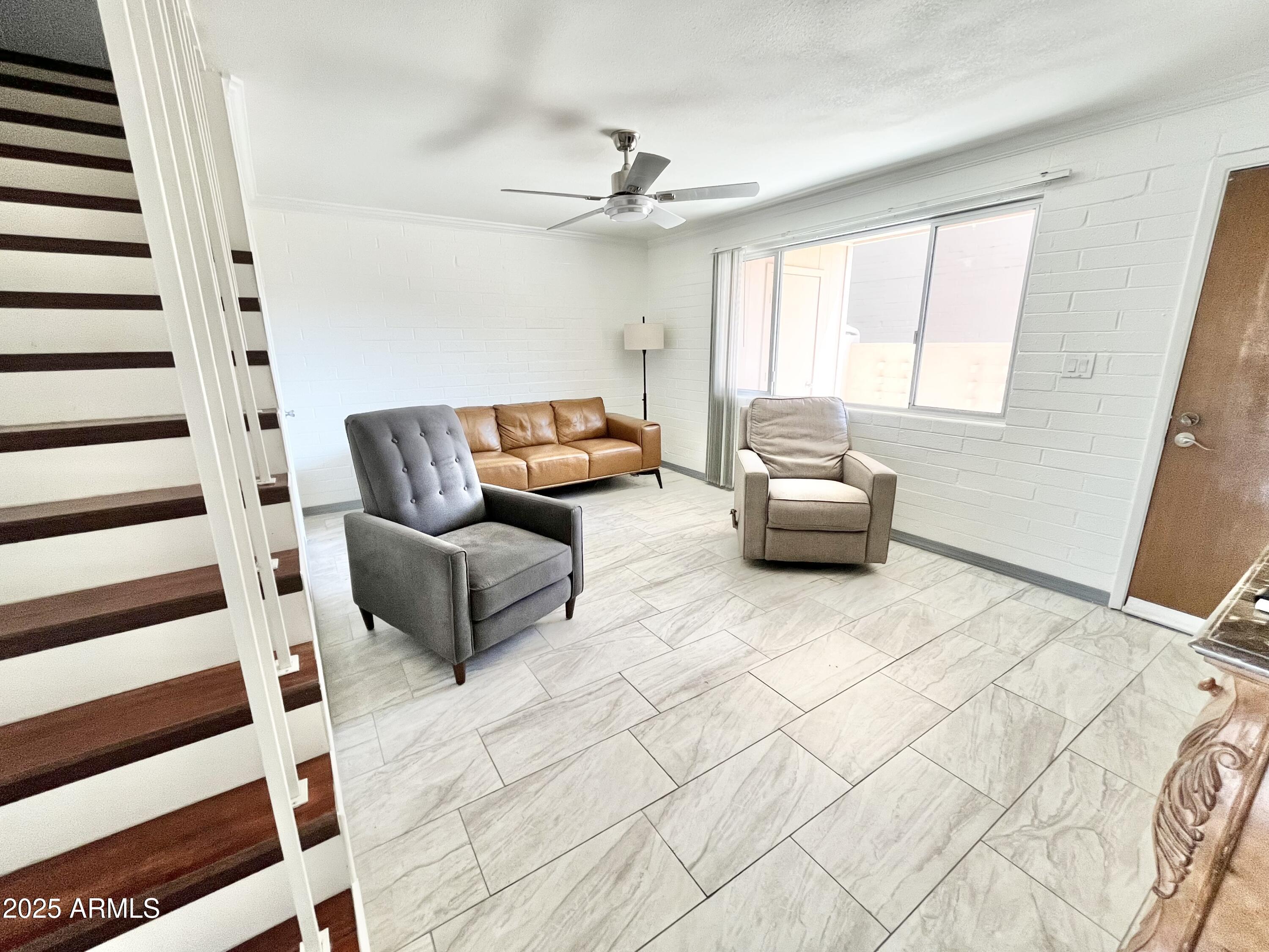 6565 N 19TH Avenue, 27