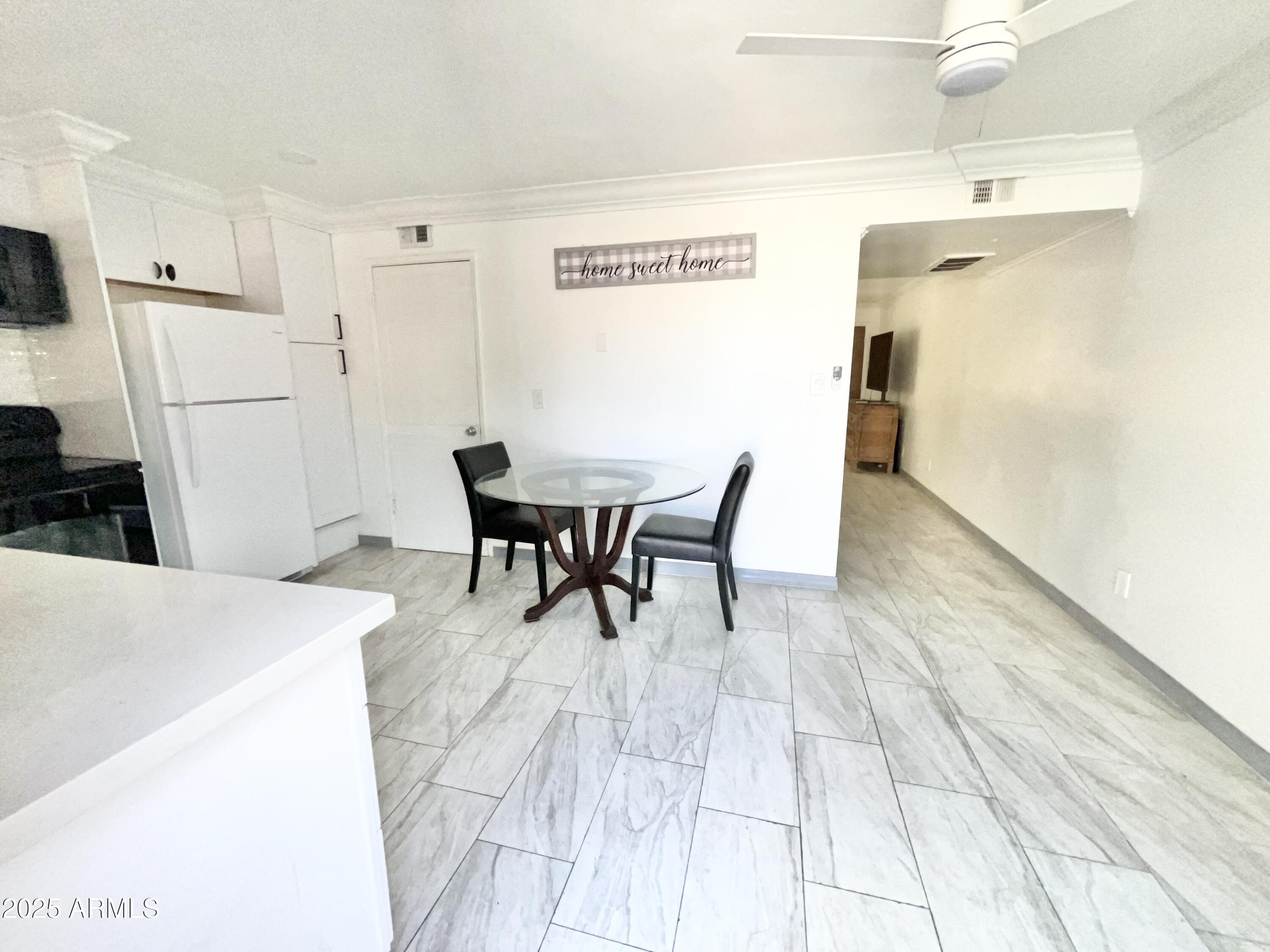 6565 N 19TH Avenue, 27