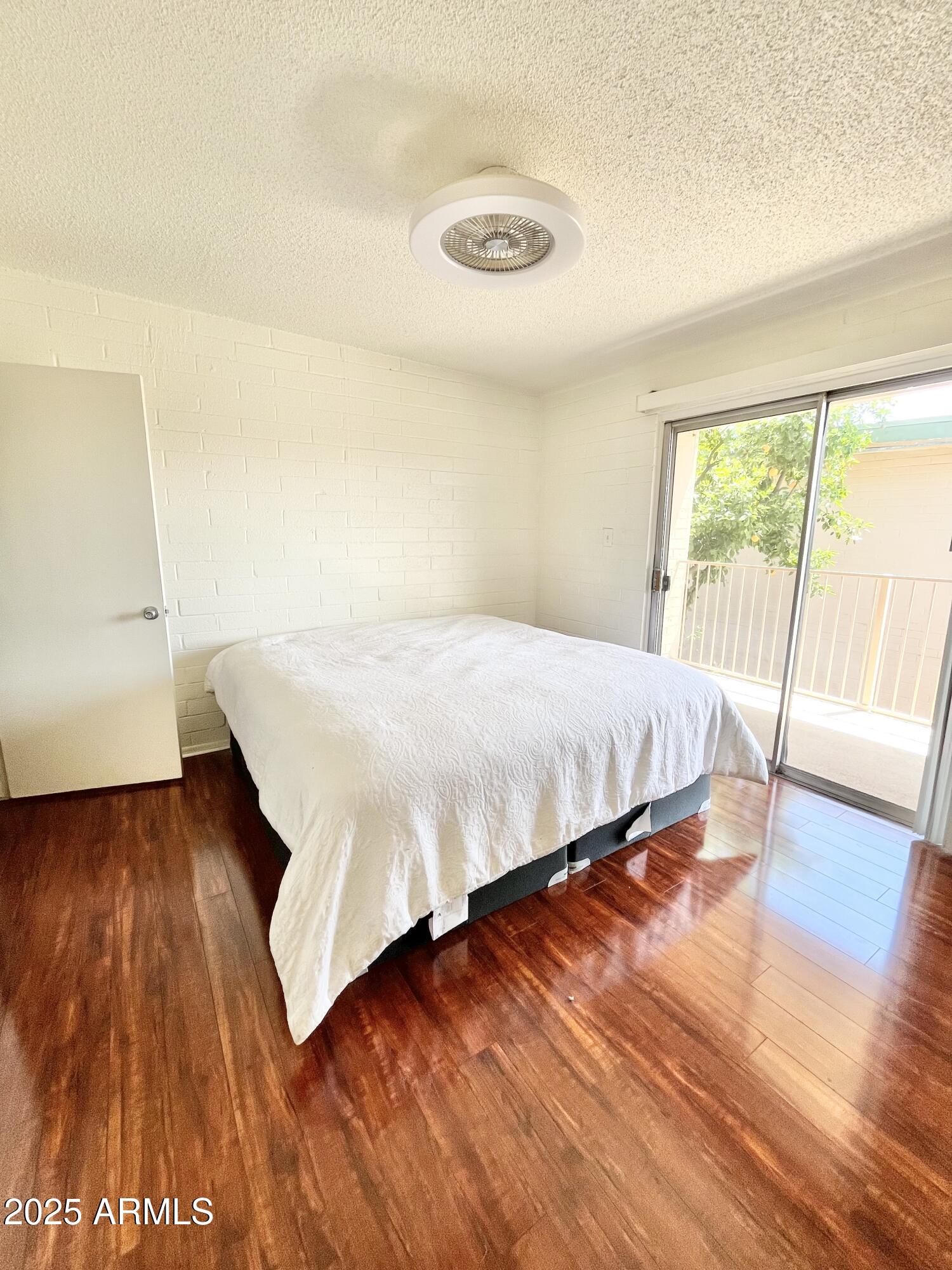 6565 N 19TH Avenue, 27