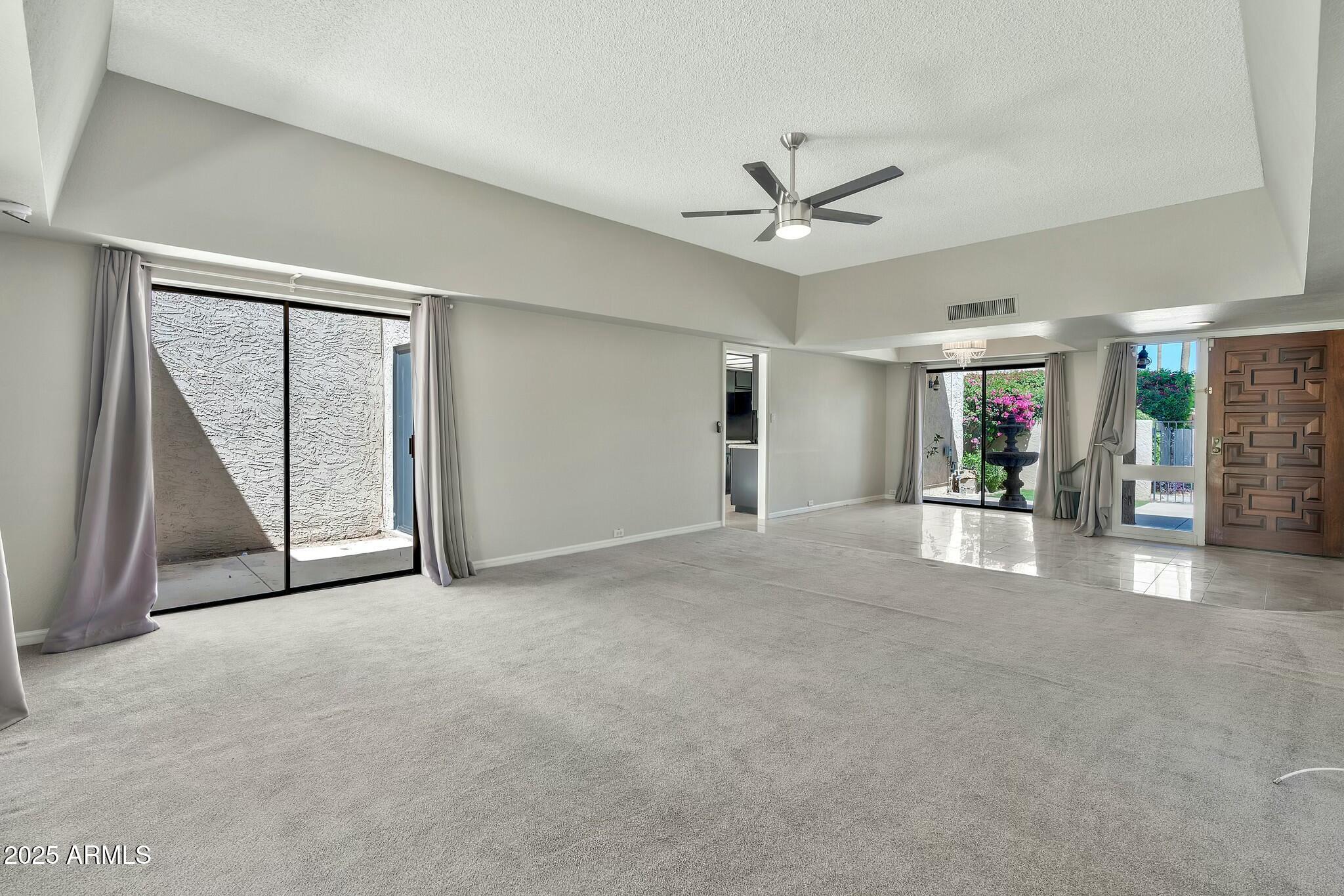 4525 N 66TH Street, 85