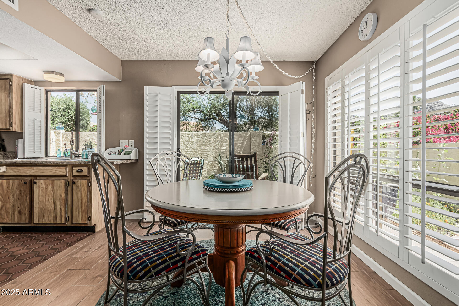 1808 E HAYWARD Avenue, 1