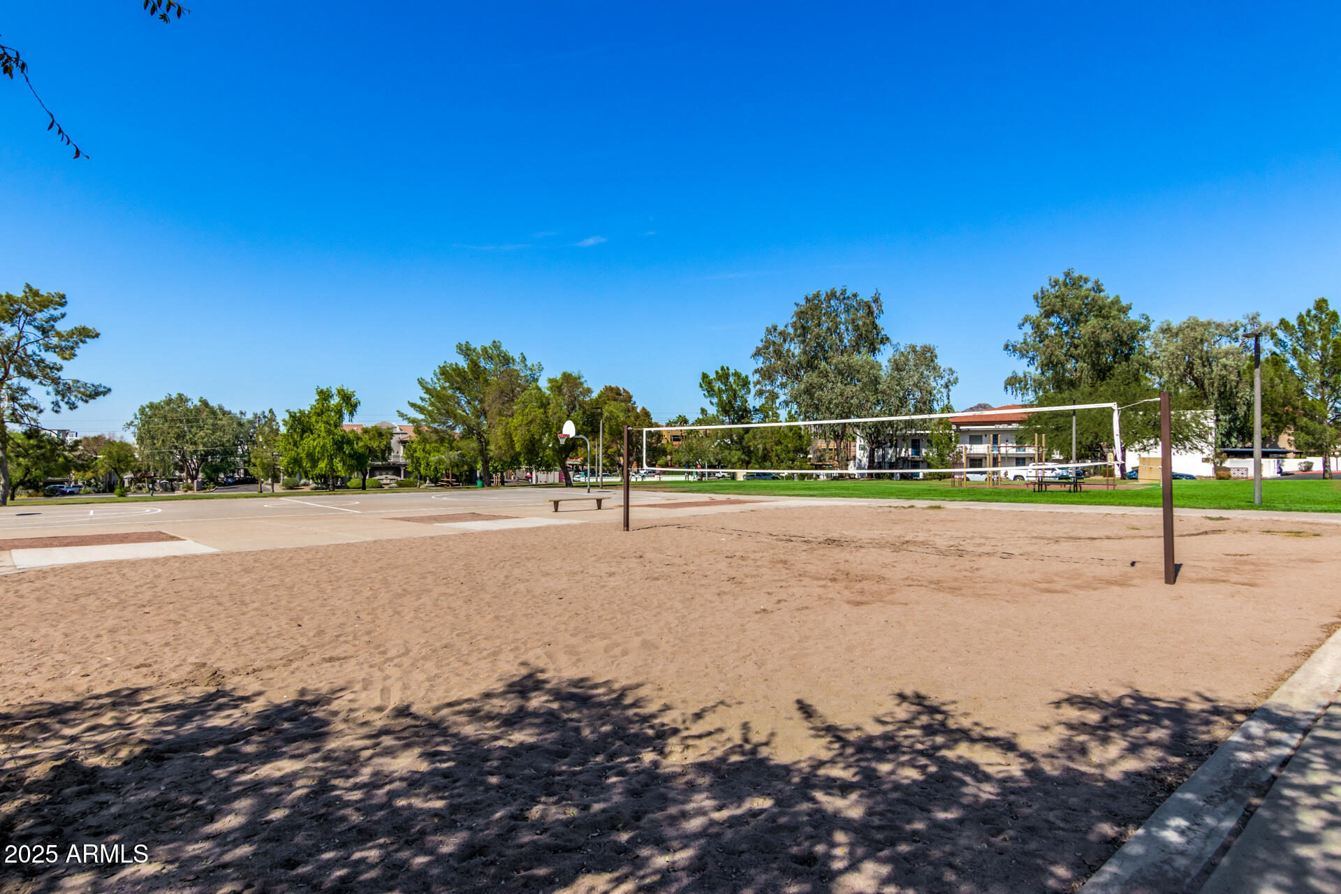 1808 E HAYWARD Avenue, 1