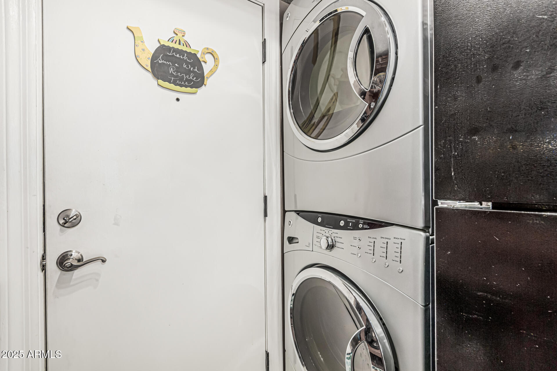 1808 E HAYWARD Avenue, 1