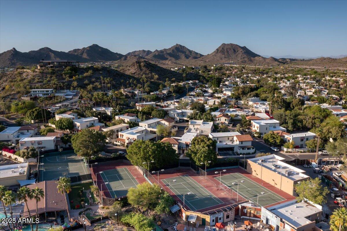 1808 E HAYWARD Avenue, 1