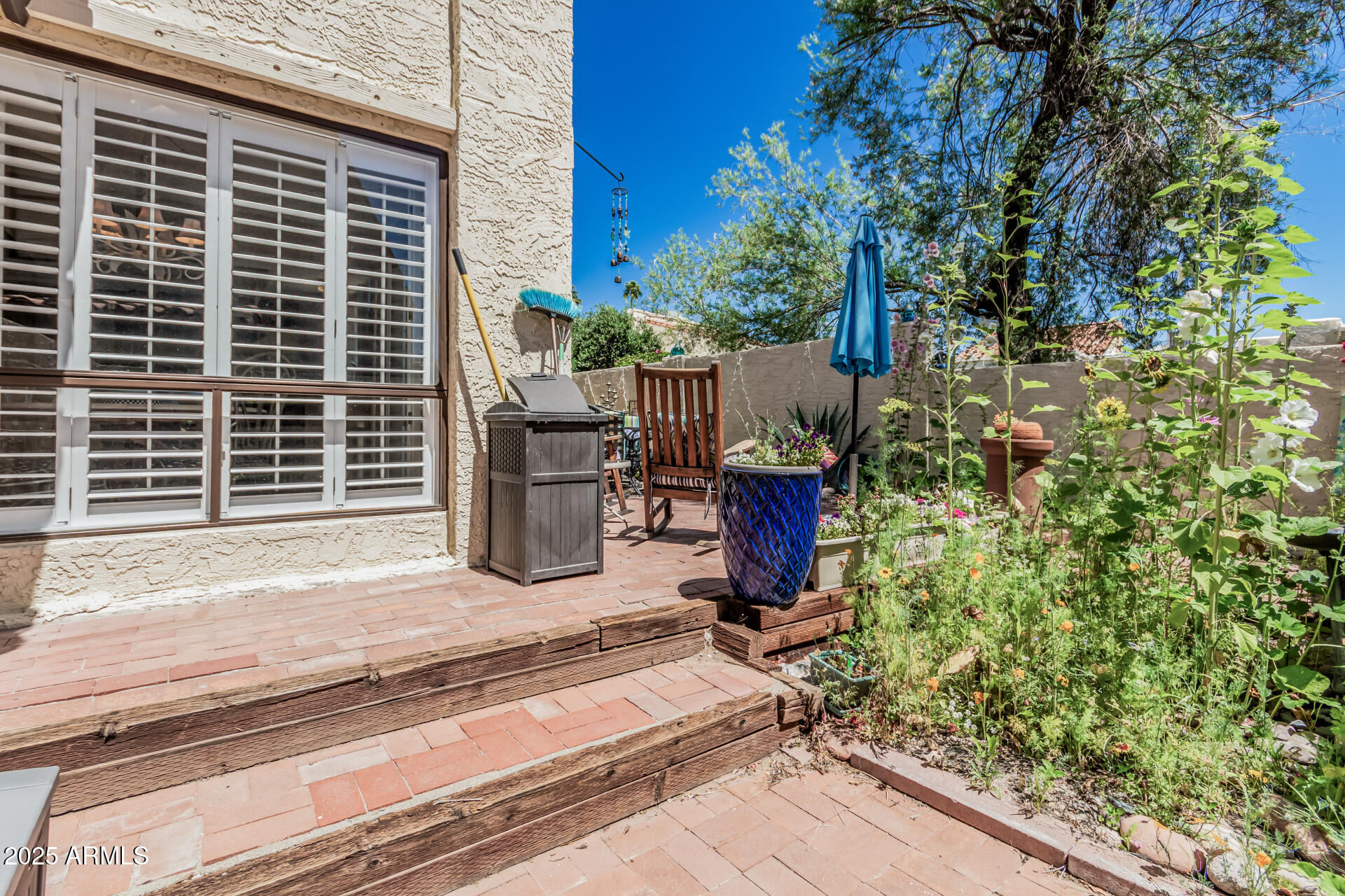 1808 E HAYWARD Avenue, 1