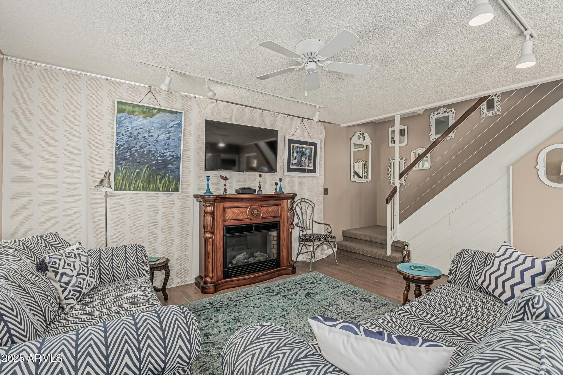 1808 E HAYWARD Avenue, 1