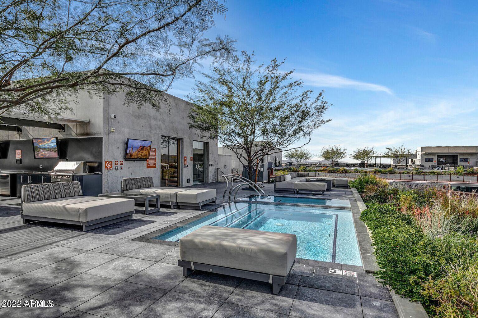 7180 E KIERLAND Boulevard, 208
