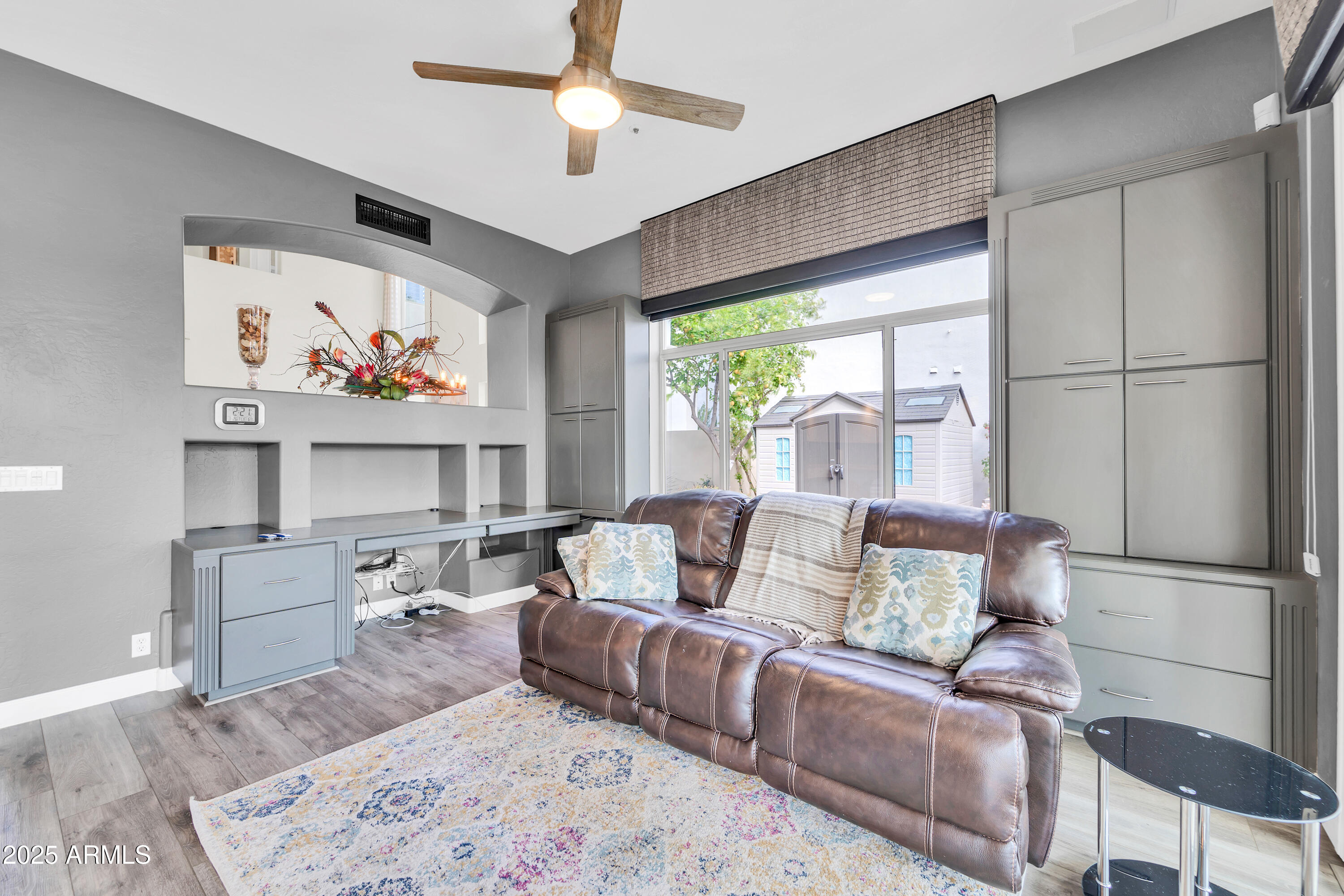 7557 E MCLELLAN Lane