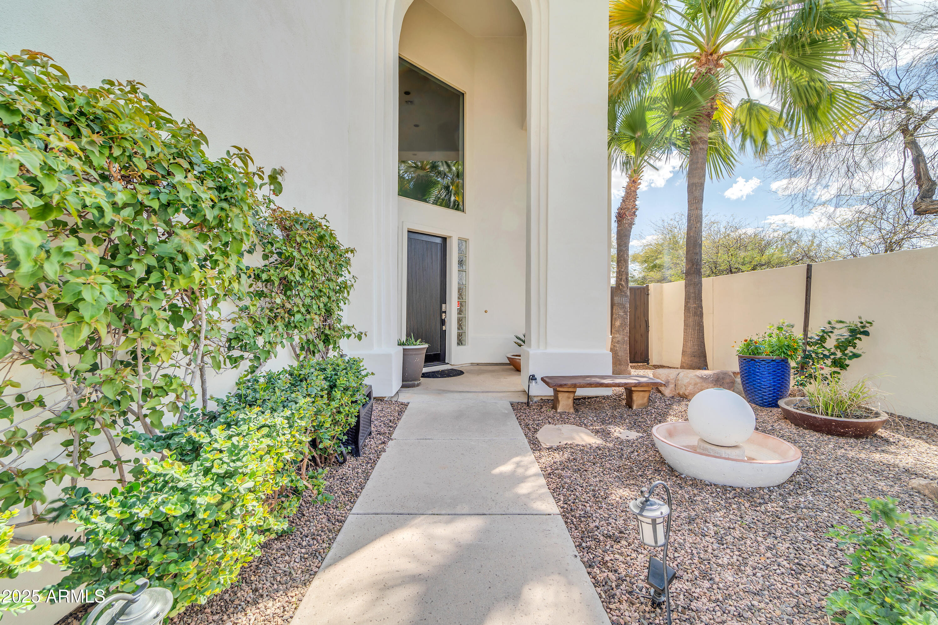 7557 E MCLELLAN Lane