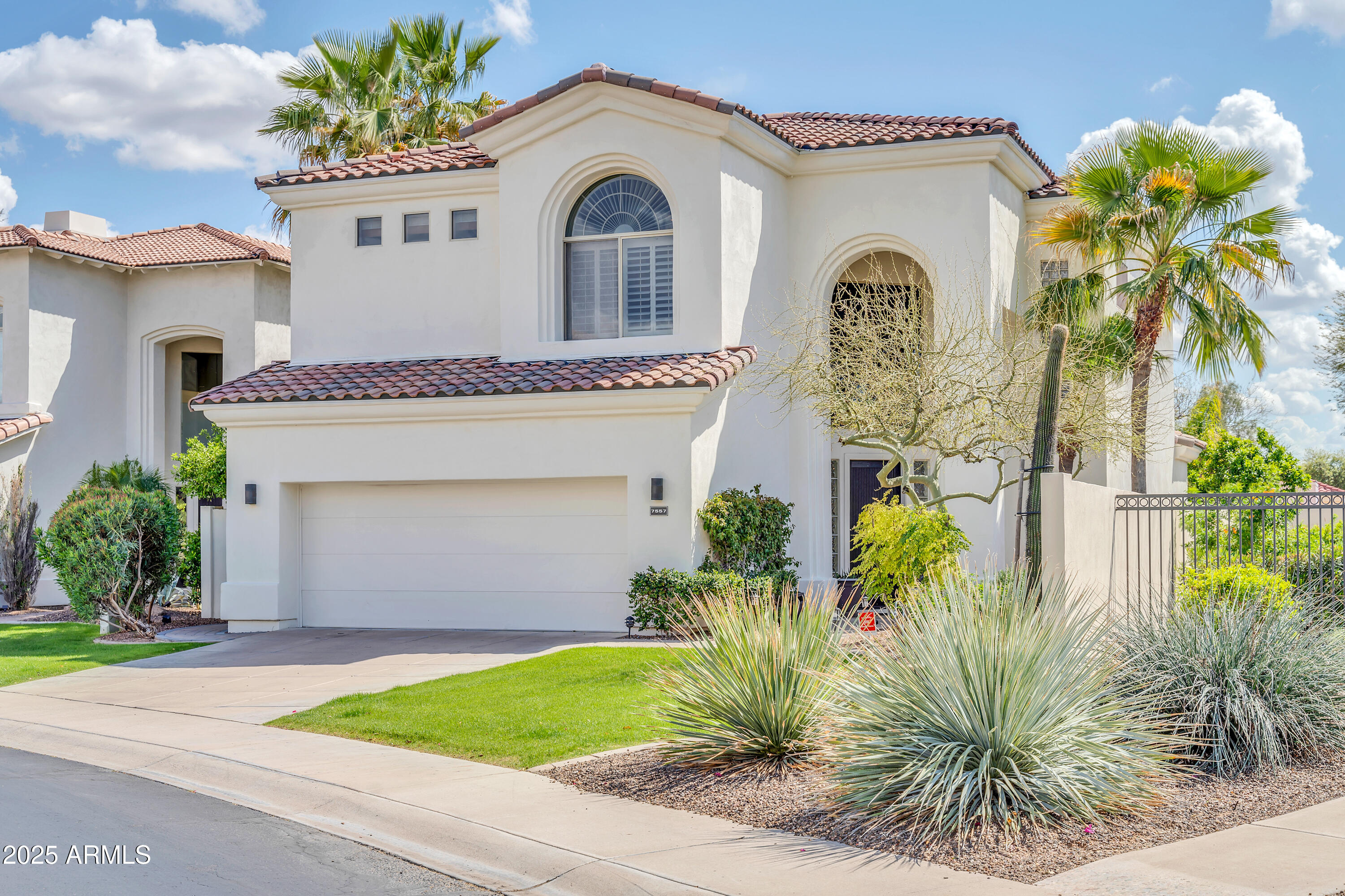 7557 E MCLELLAN Lane