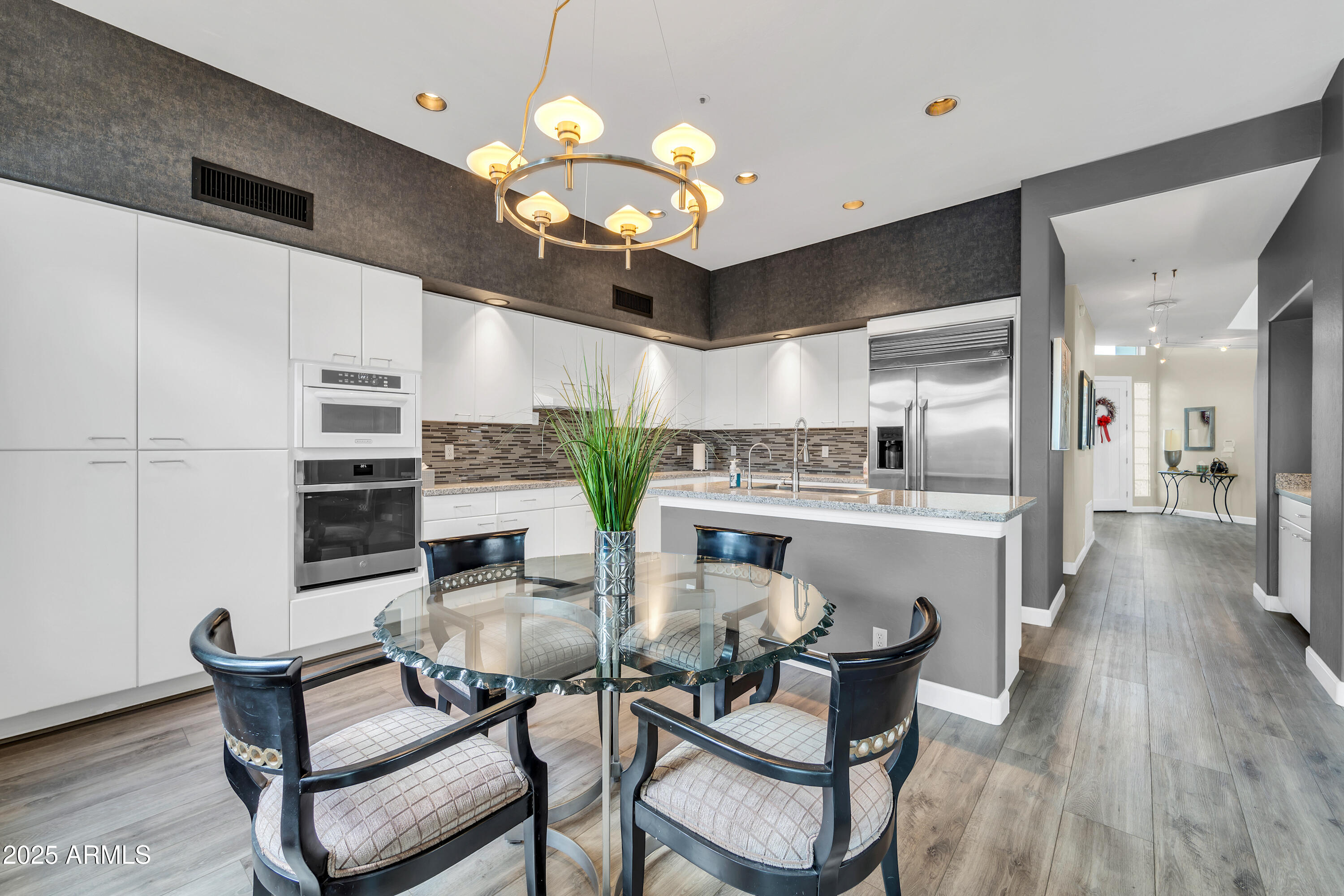 7557 E MCLELLAN Lane