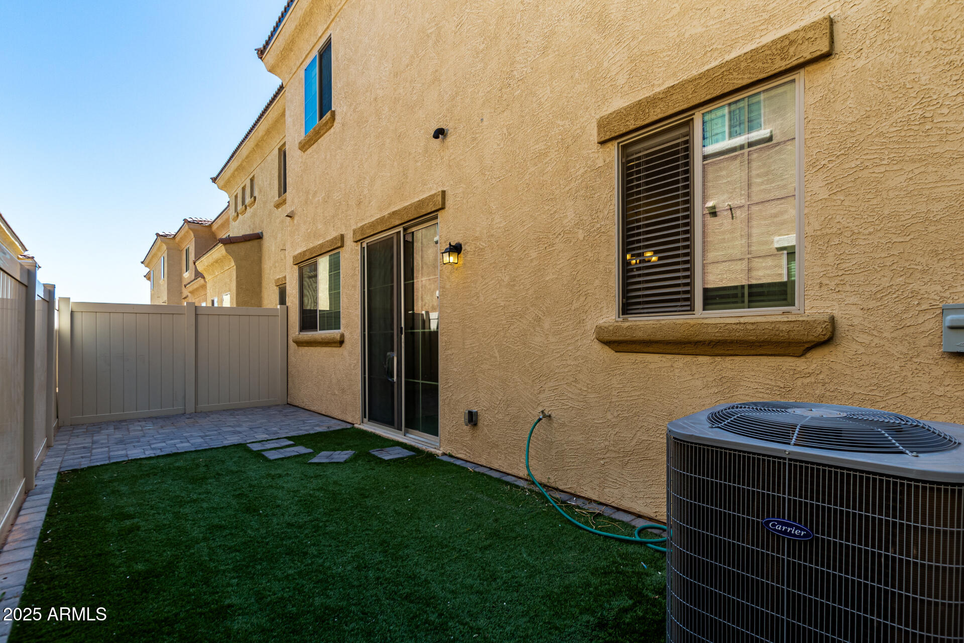 1367 S COUNTRY CLUB Drive, 1074