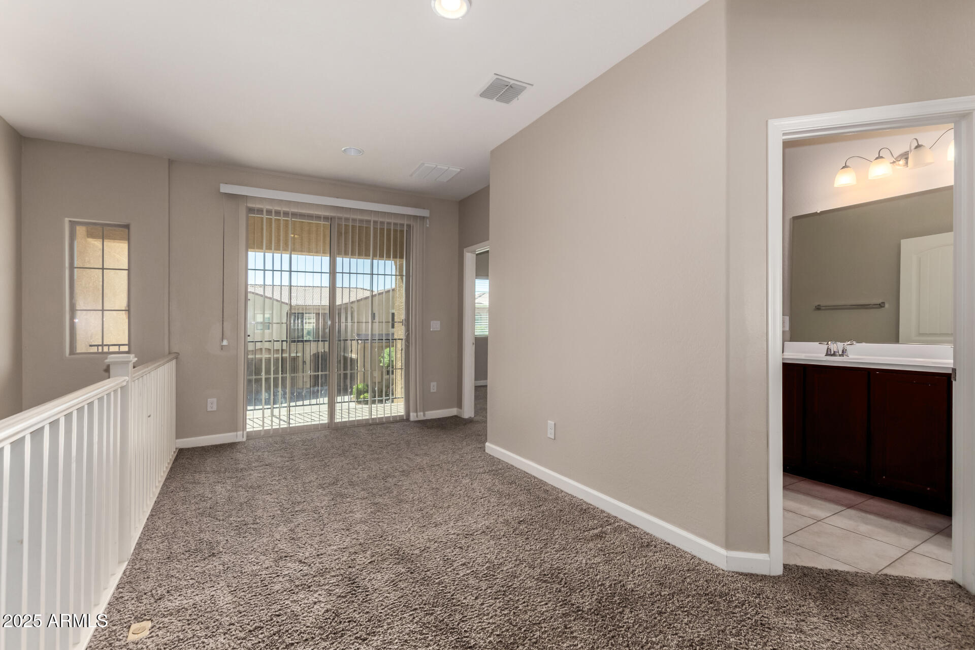 1367 S COUNTRY CLUB Drive, 1074