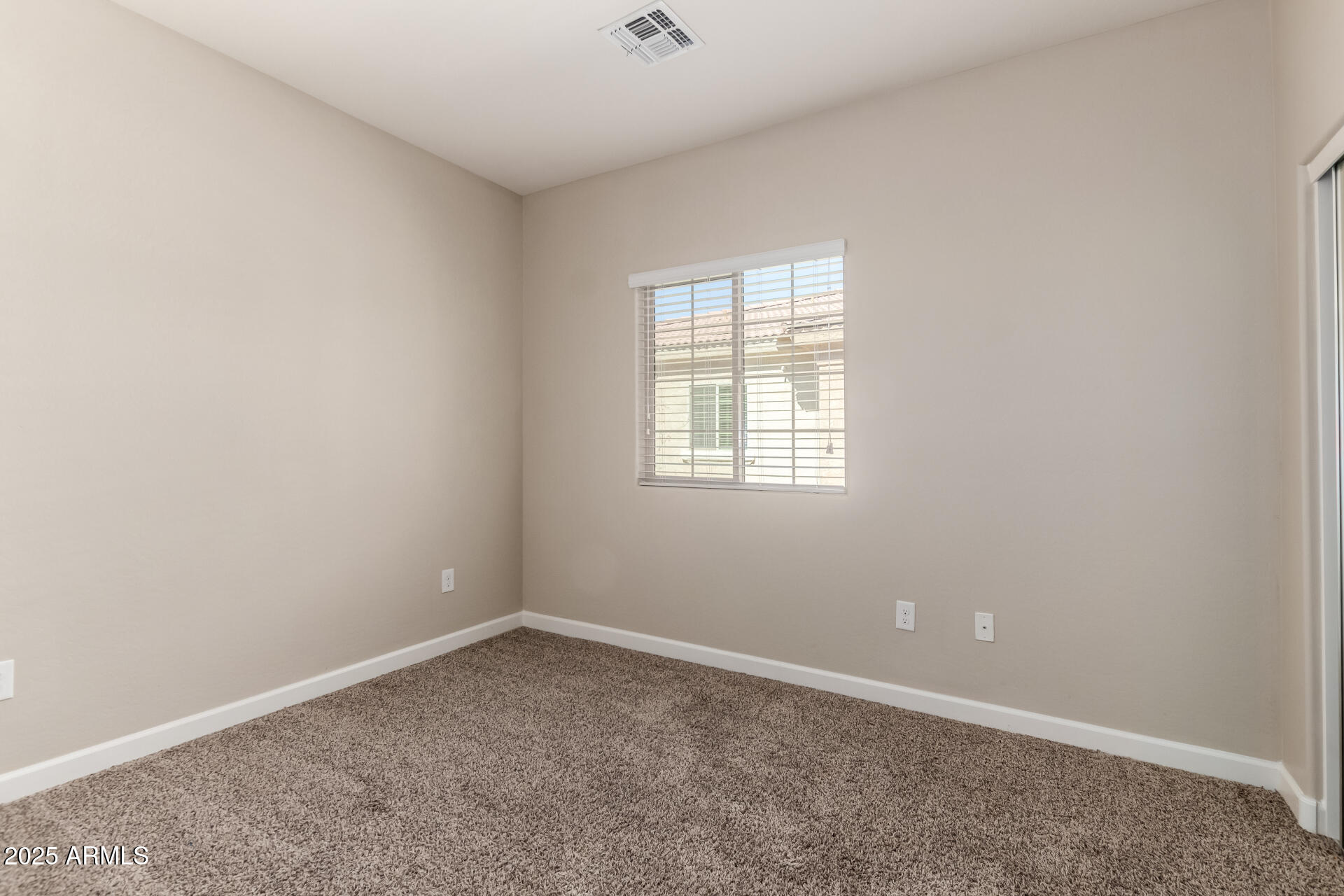 1367 S COUNTRY CLUB Drive, 1074