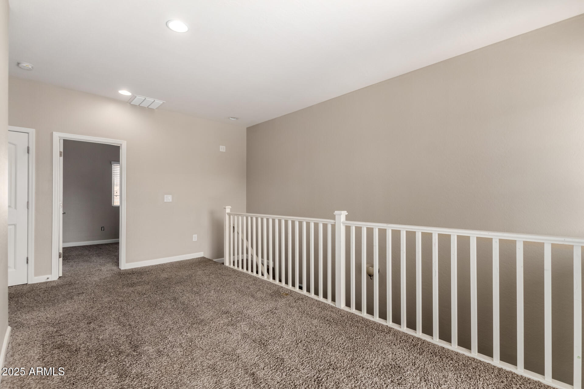 1367 S COUNTRY CLUB Drive, 1074