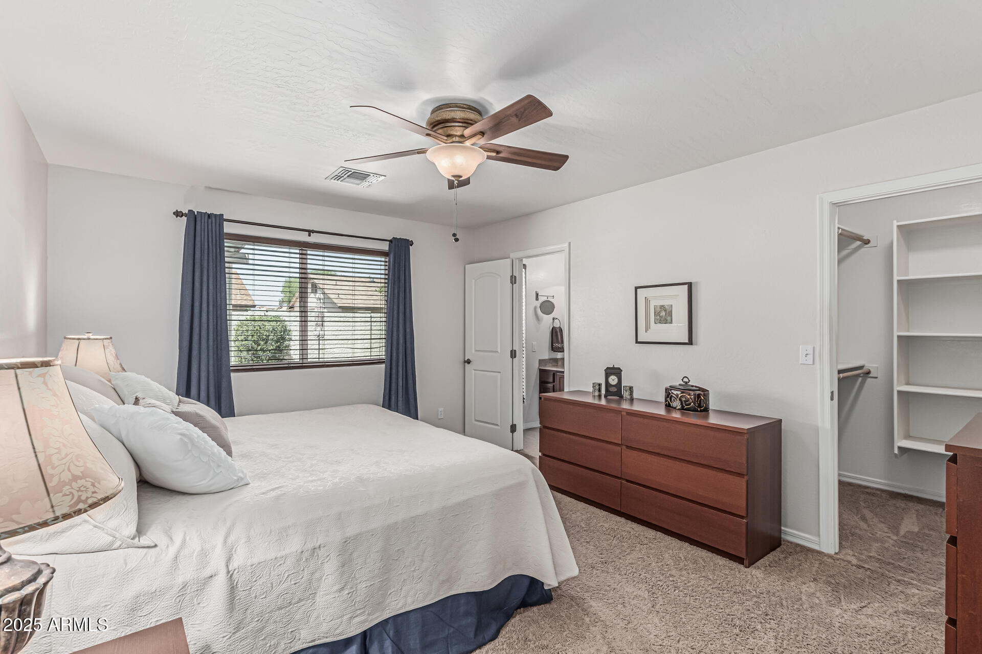 3300 N CORONADO Street