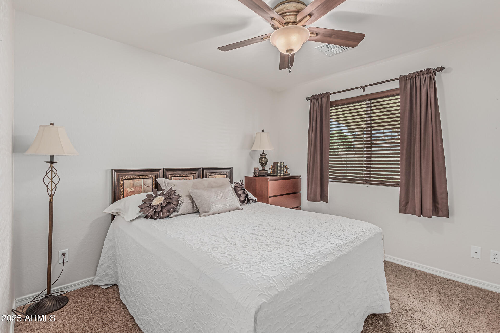 3300 N CORONADO Street