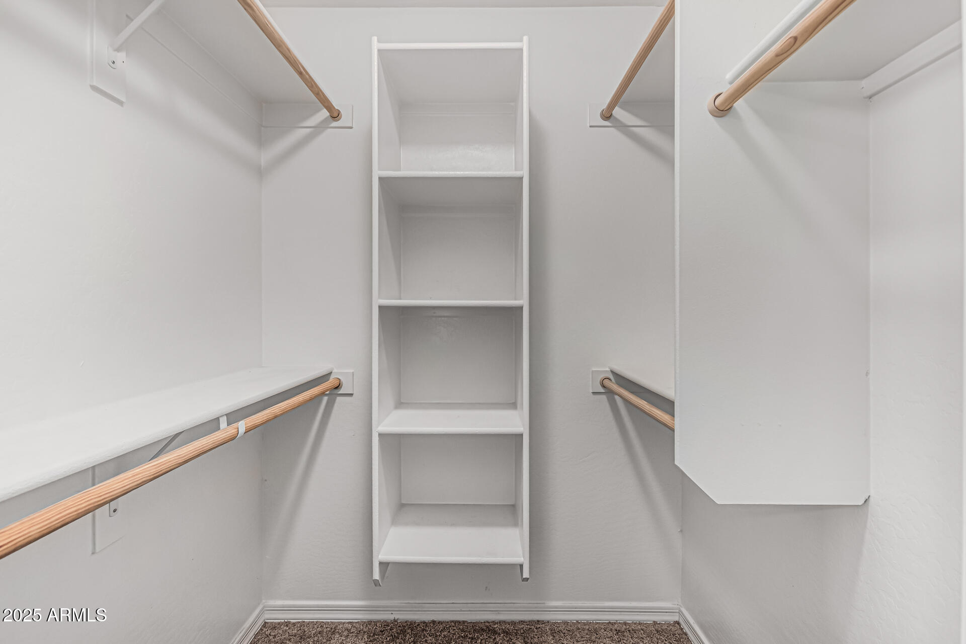 3300 N CORONADO Street