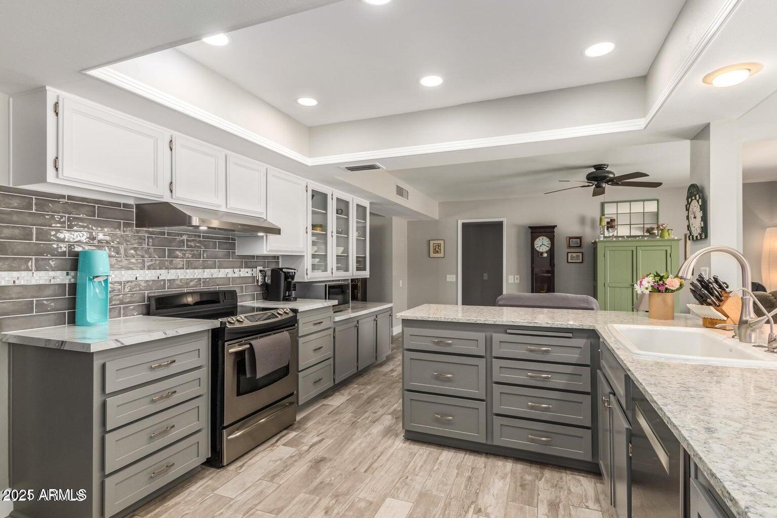 17419 N LINDGREN Avenue