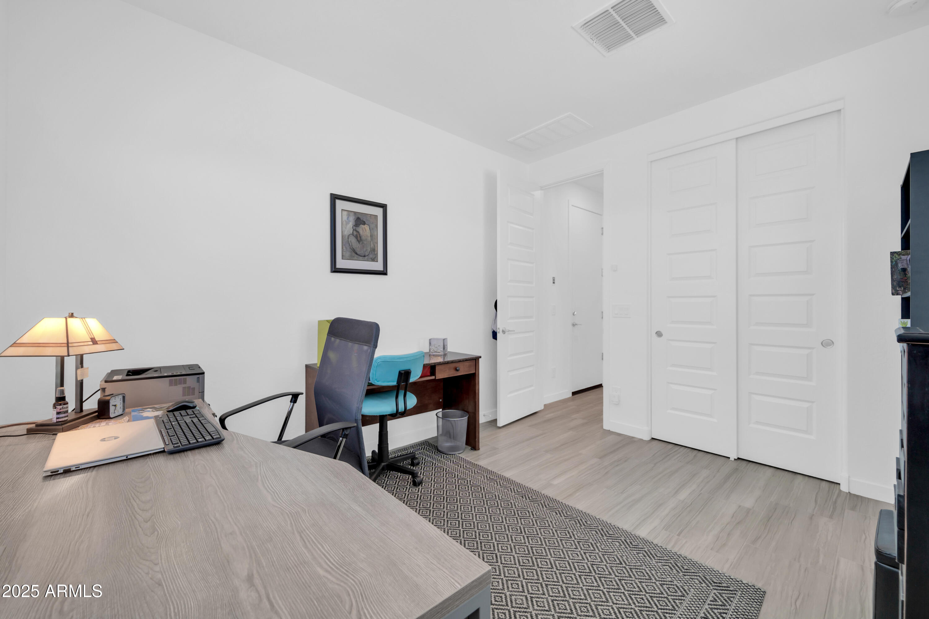 16593 W ALAMEDA Road