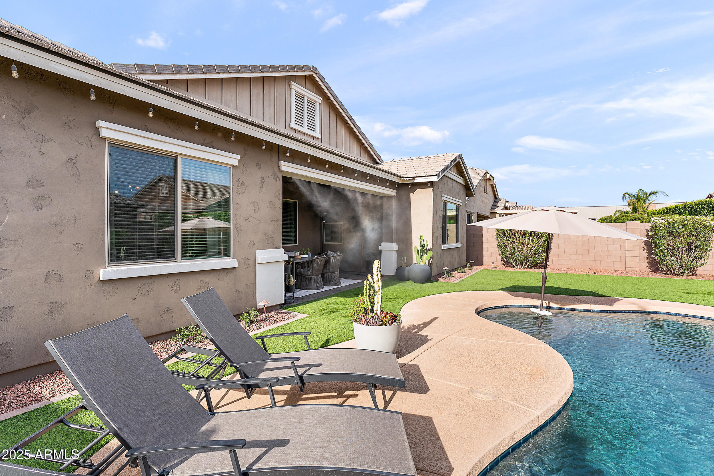 20563 E CARRIAGE Way