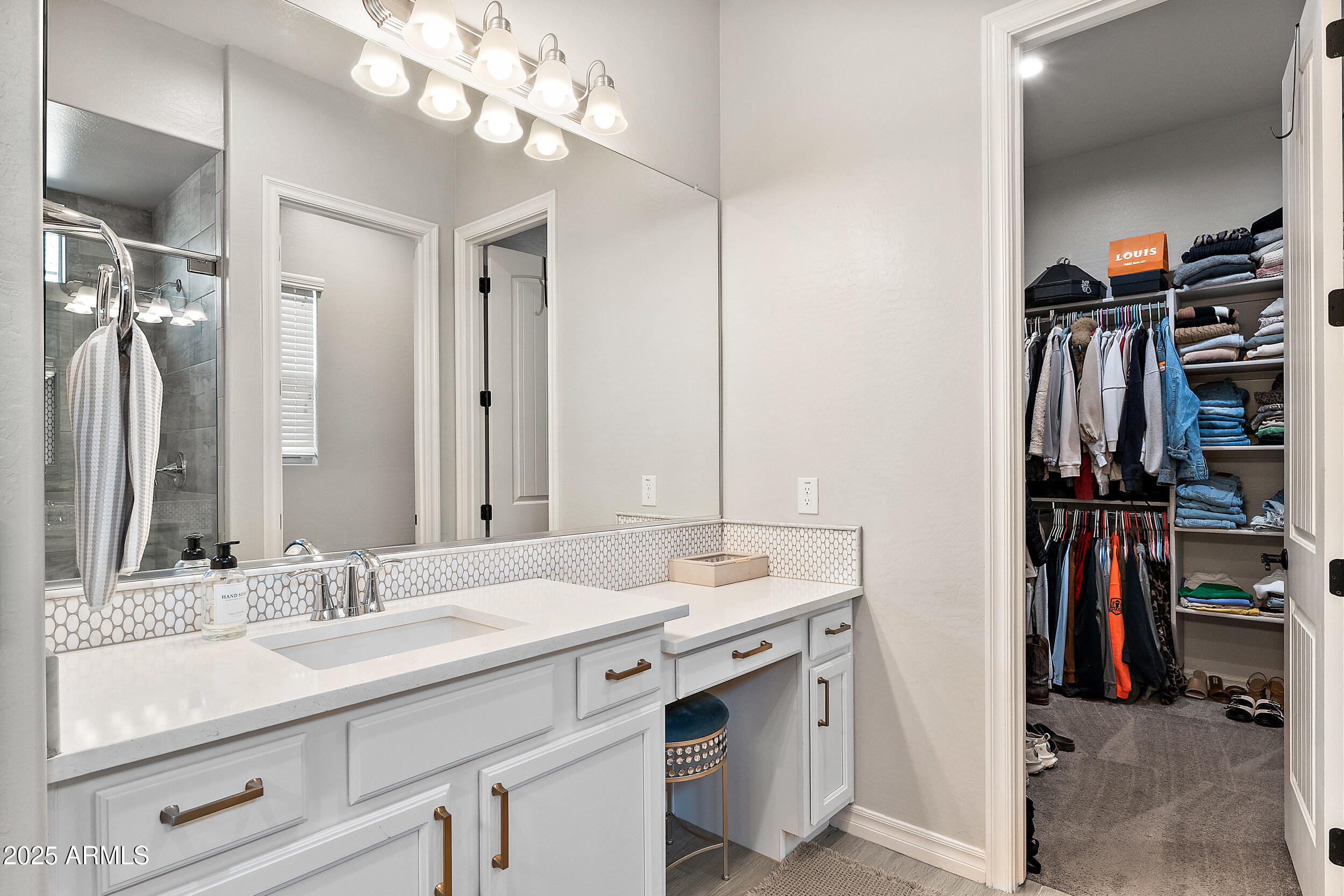 20563 E CARRIAGE Way