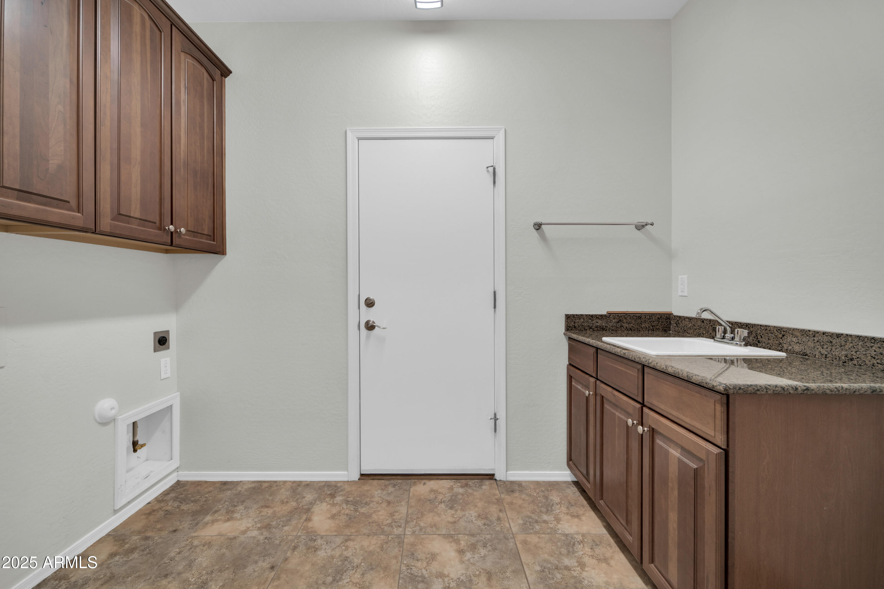 17429 W RED BIRD Road